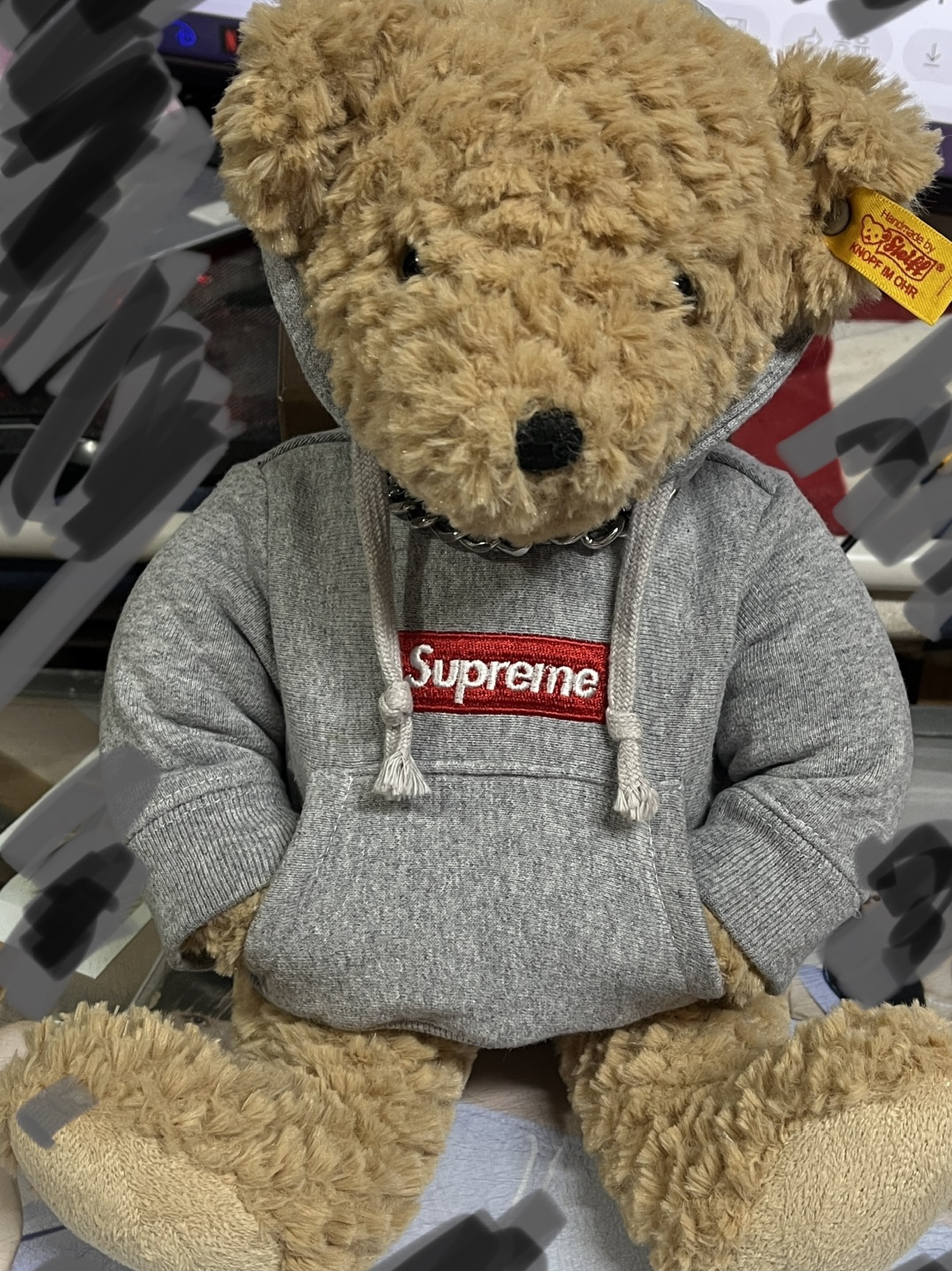 Supreme Steiff Bear Heather Grey - 18FW 착용 스타일 - 1