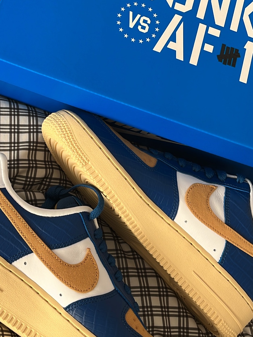 Nike x Undefeated Air Force 1 Low SP 5 On It Court Blue 착용 스타일 - 2