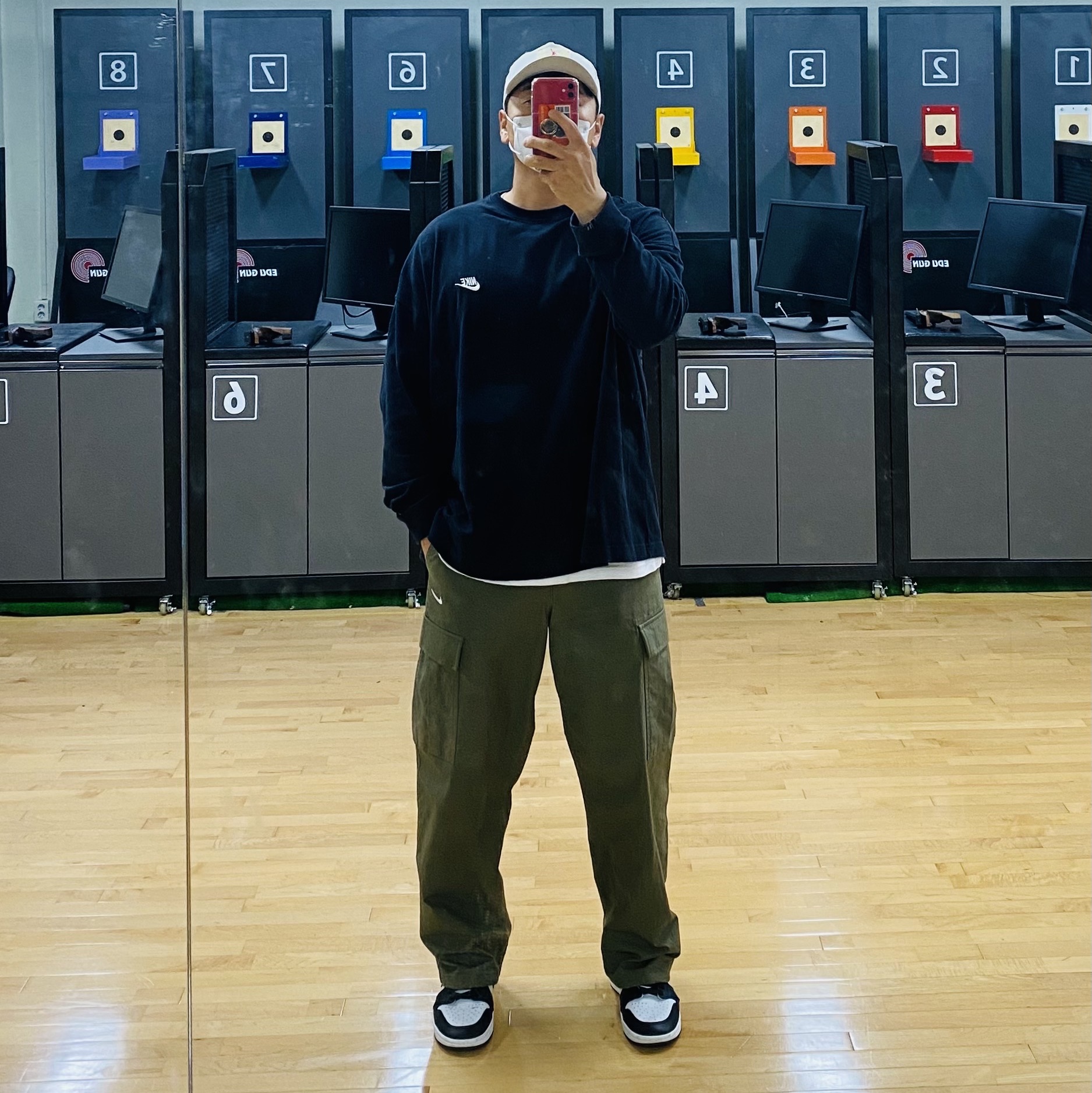 Nike x Peaceminusone LS T-Shirt Black (DR0098-010), Nike SB Kearny Skate Cargo Pants Medium Olive - Asia 착용 스타일 - 2