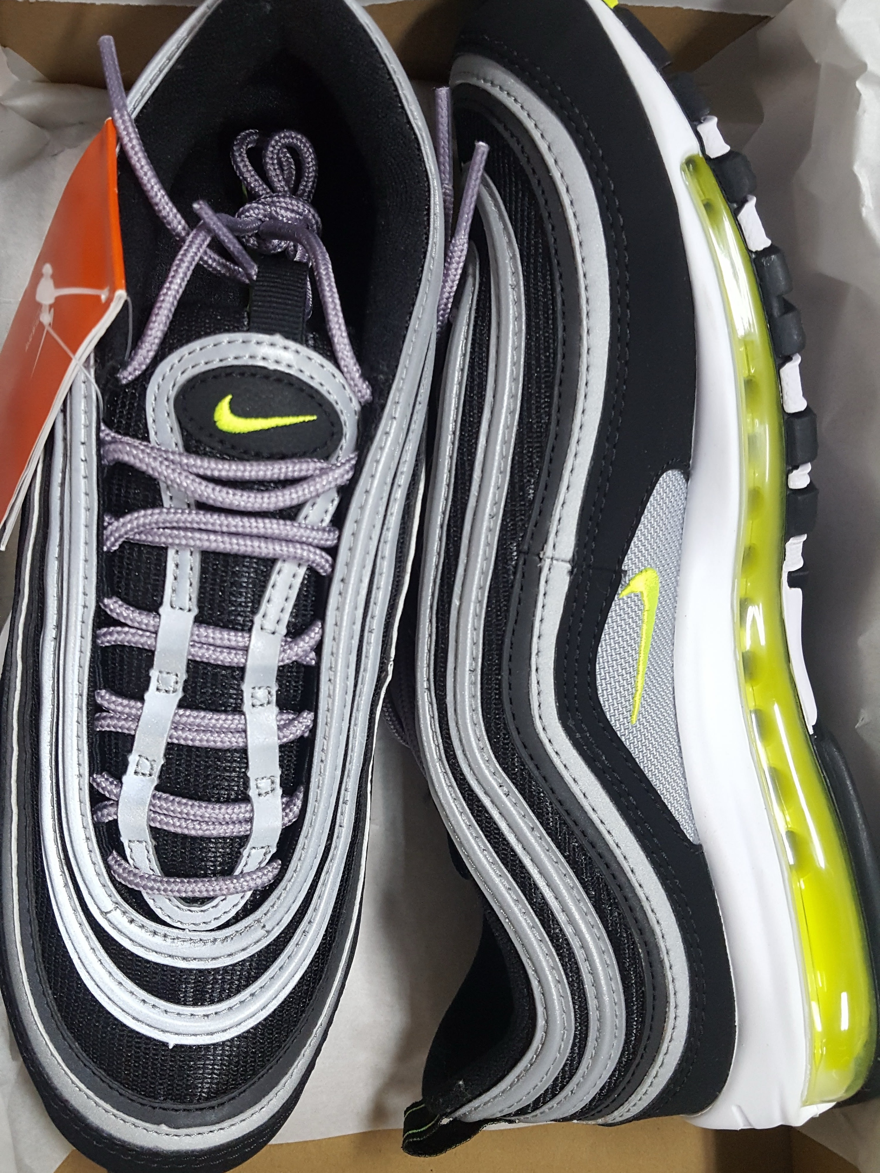 Nike Air Max 97 OG Black Volt Asia 착용 스타일