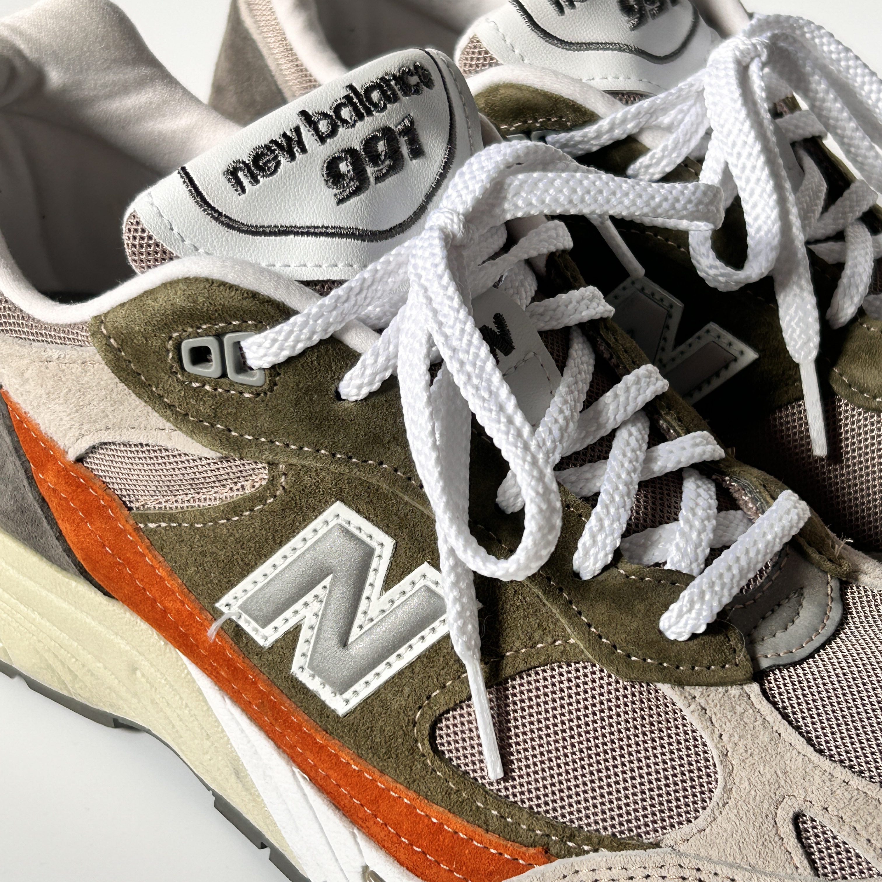 New Balance 991 Made in UK Nu Block Tan 착용 스타일