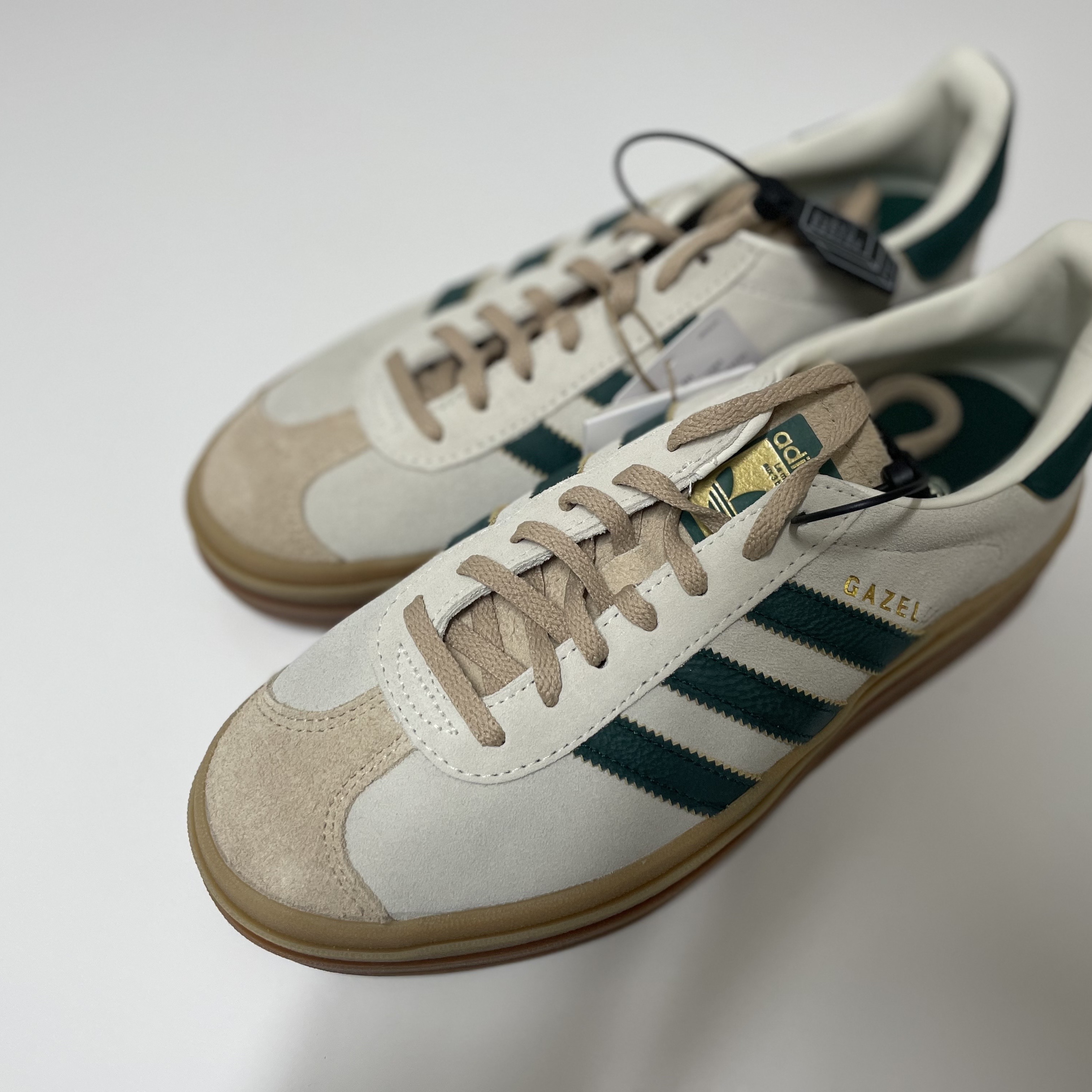 (W) Adidas Gazelle Bold Cream White Collegiate Green 착용 스타일