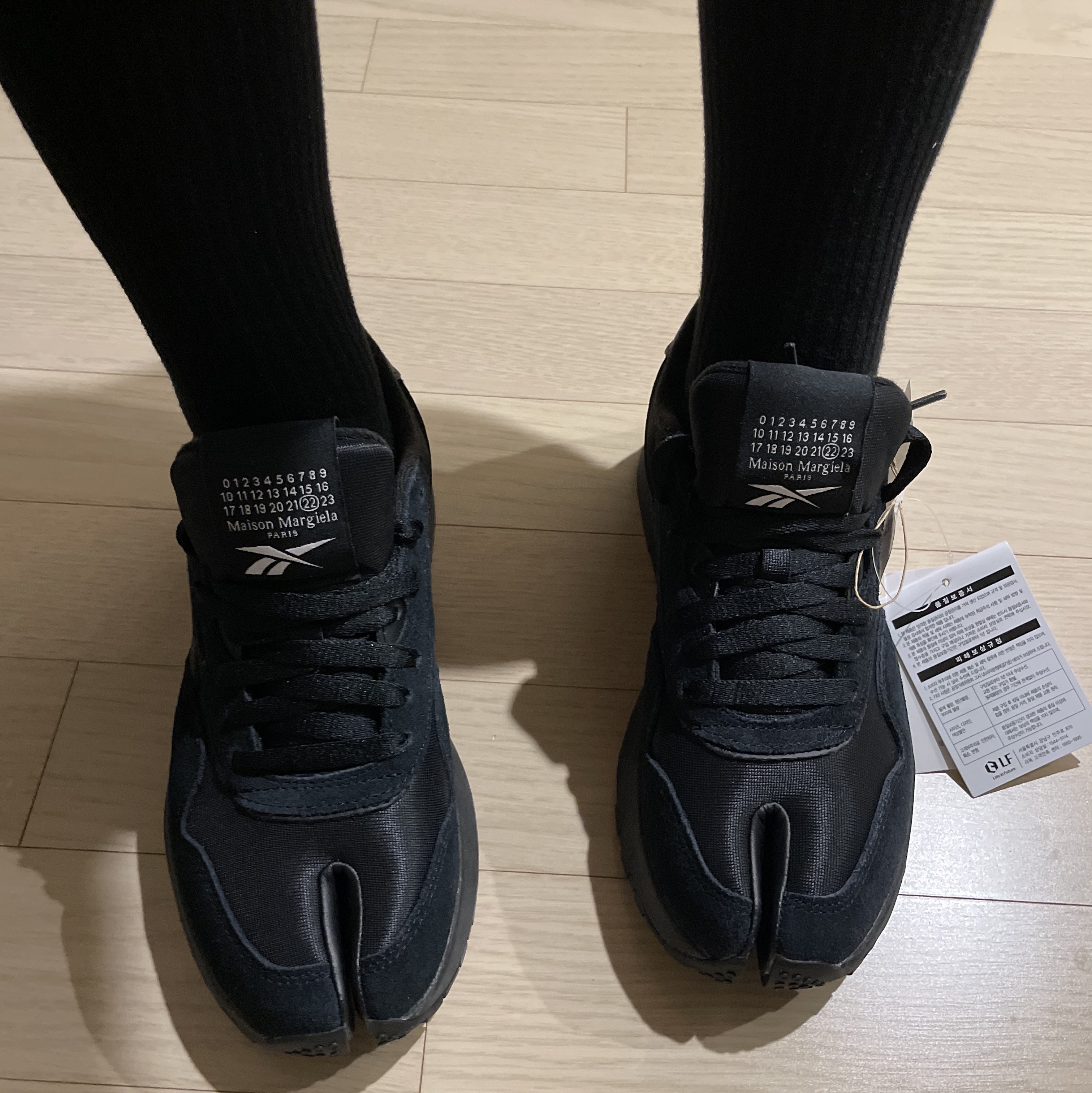 Reebok x Maison Margiela Project 0 Classic Nylon Tabi Core Black 착용 스타일