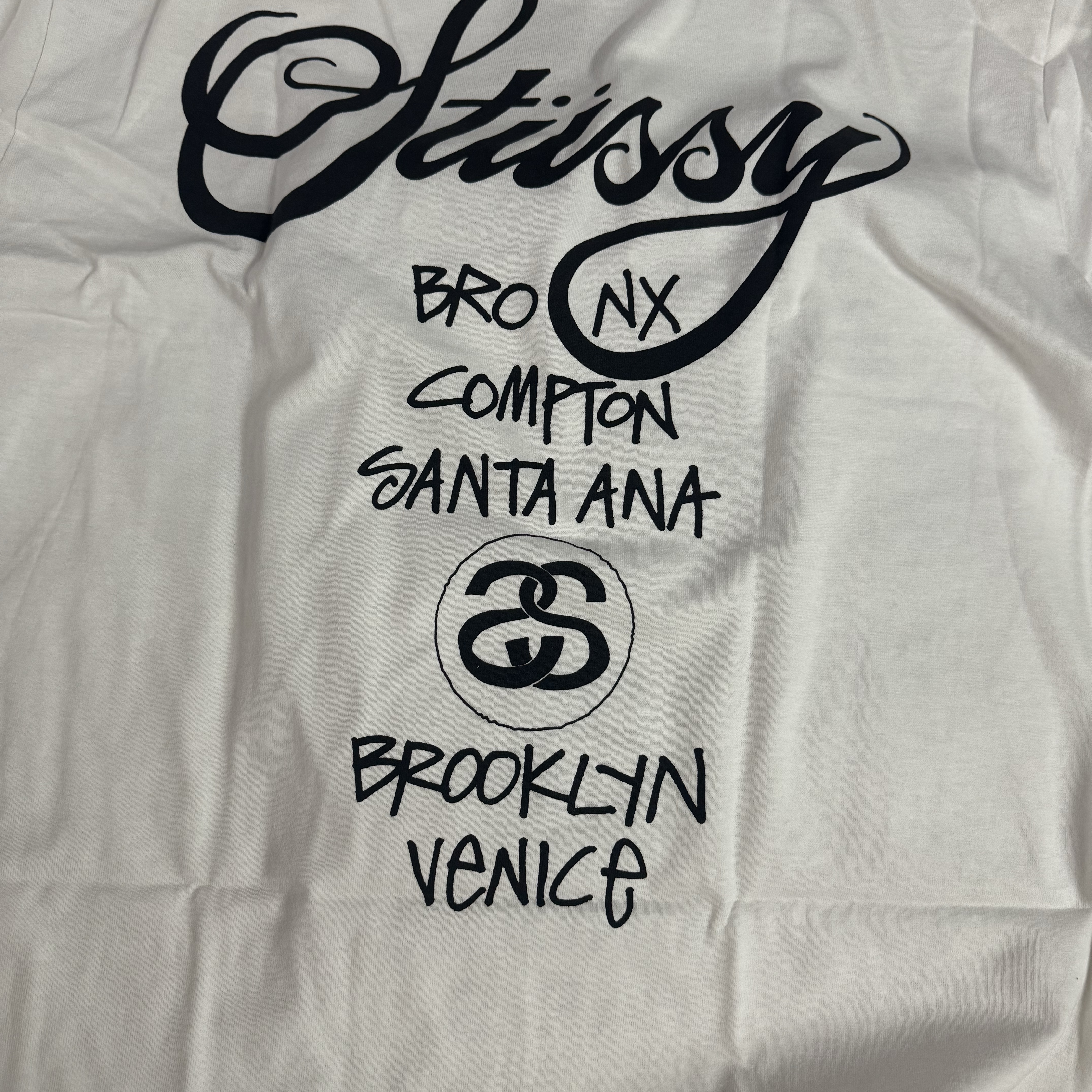 Stussy World Tour T-Shirt White 2023 착용 스타일