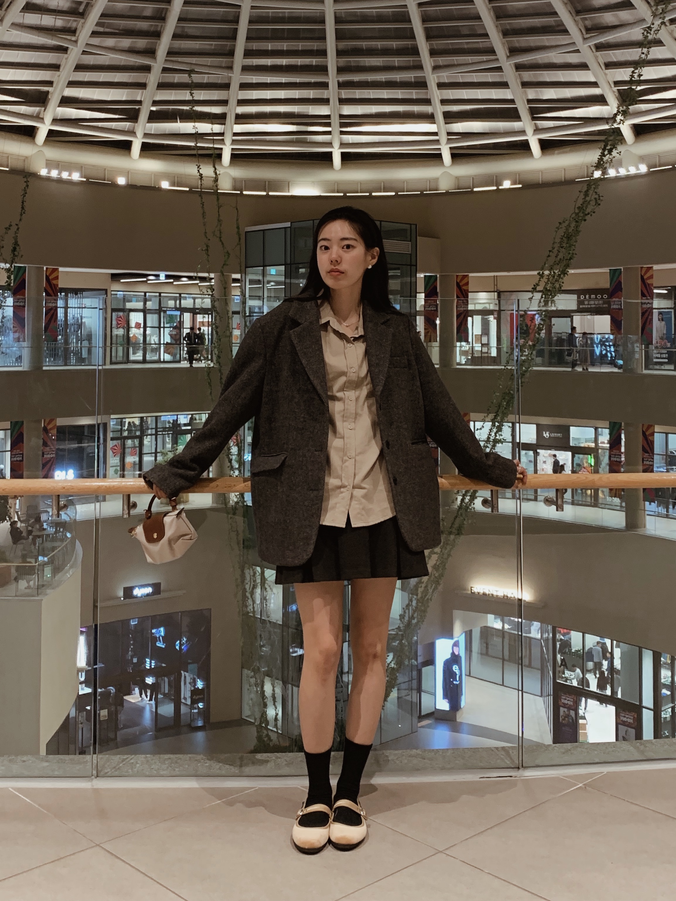 Longchamp Le Pliage Original Handle Pouch Paper, (W) Victoria Shoes Oda Mary Jane Whisky 착용 스타일