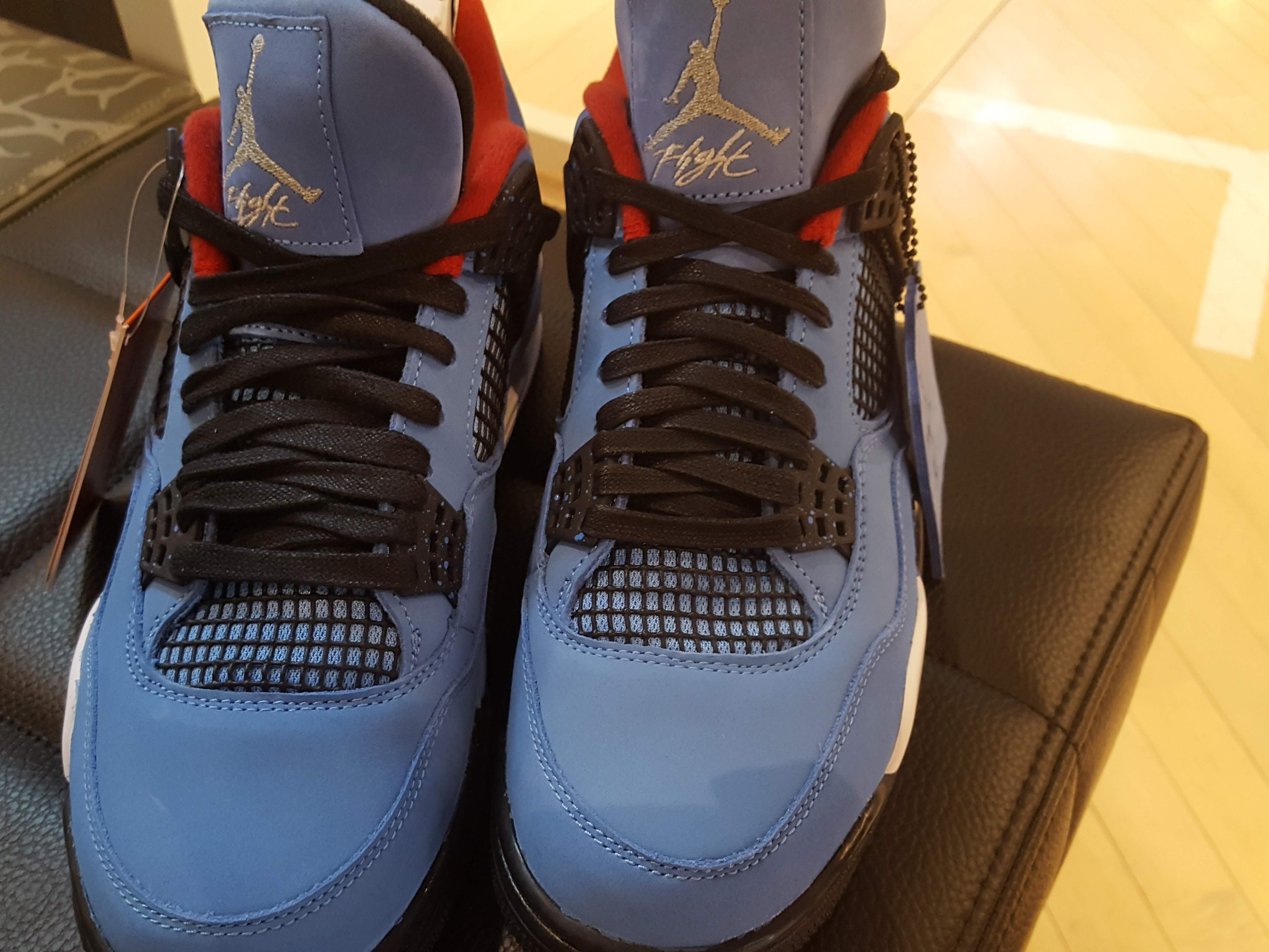 Jordan 4 x Travis Scott Retro Cactus Jack 착용 스타일 - 1