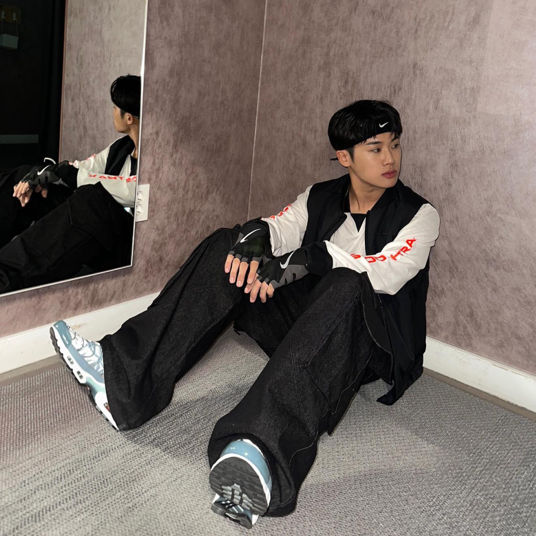 Nike Air Max Plus Waterway 착용 스타일 - 4
