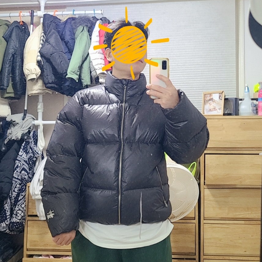 Stussy Down Puffer Parachute Ripstop Charcoal 착용 스타일