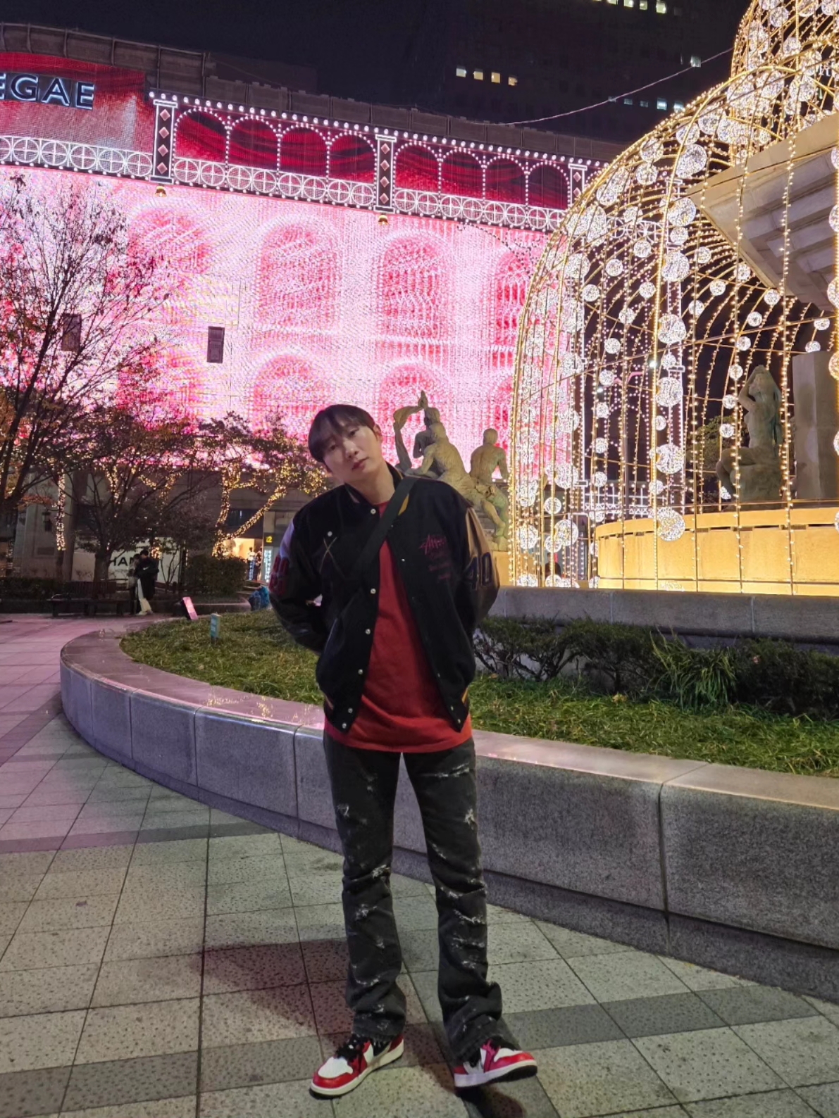 Stussy 40th Anniversary IST Jacket (Seoul), Jordan 1 Retro High OG Defiant SB LA to Chicago 착용 스타일 - 2
