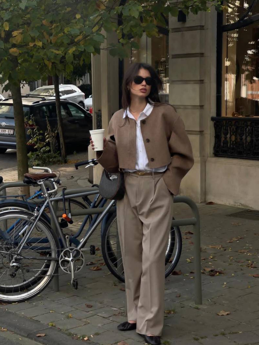 Hermes Birkin 25 Bag Togo & Gold Caban, (W) COS Double-Faced Cropped Hybrid Jacket Light Brown 착용 스타일 - 5