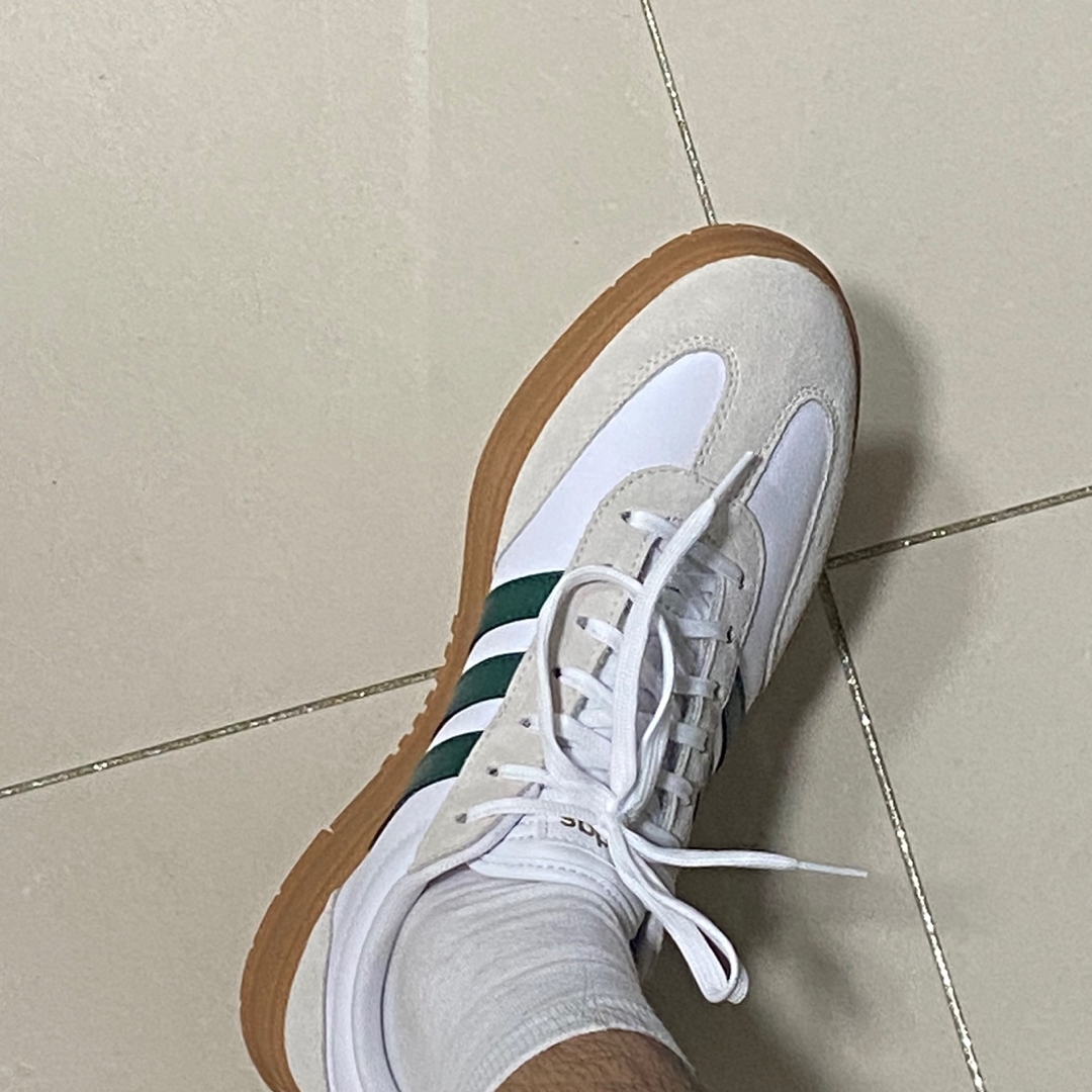 Adidas Gradas Collegiate Green 착용 스타일