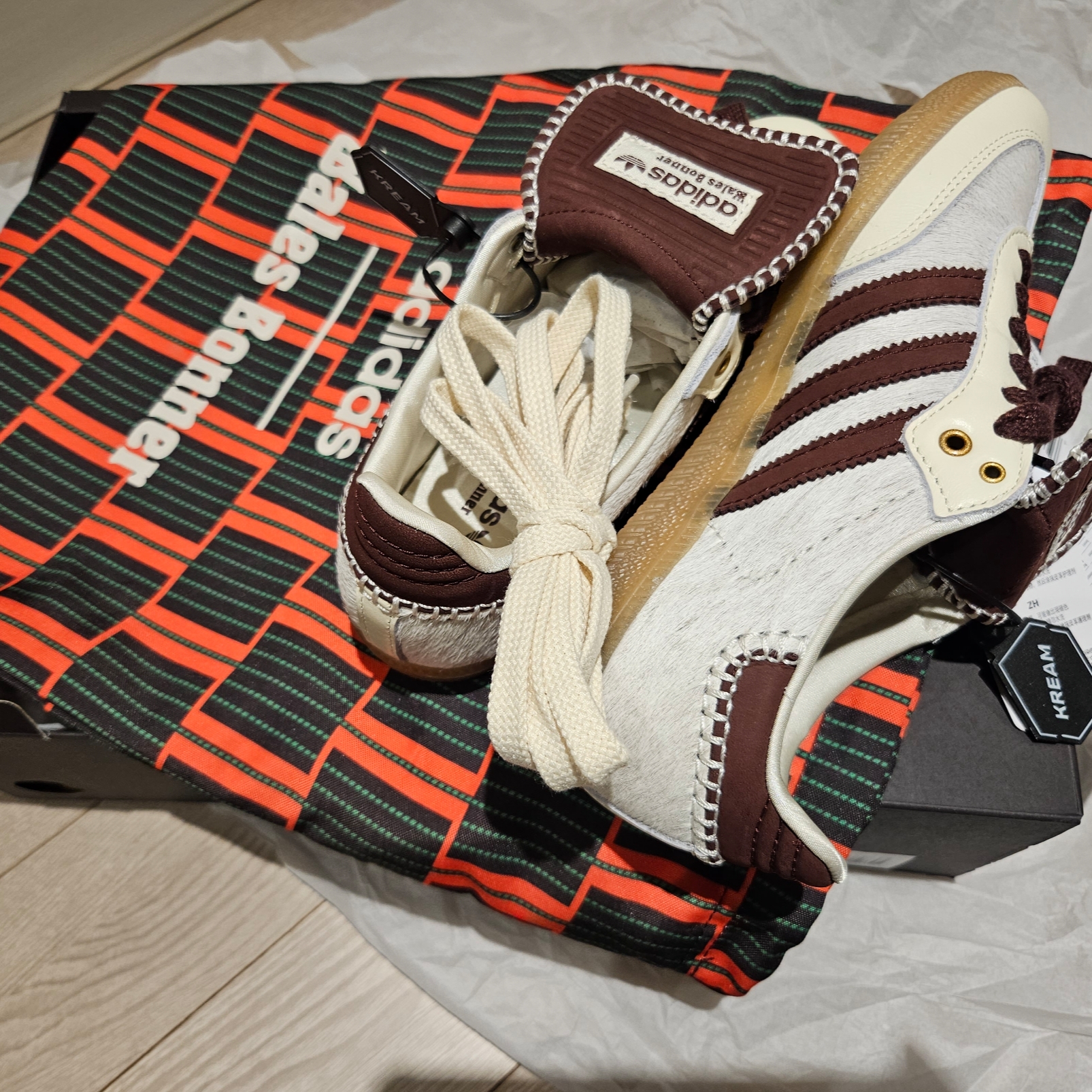 Adidas x Wales Bonner Pony Tonal Samba Cream White Mystery Brown 착용 스타일 - 2