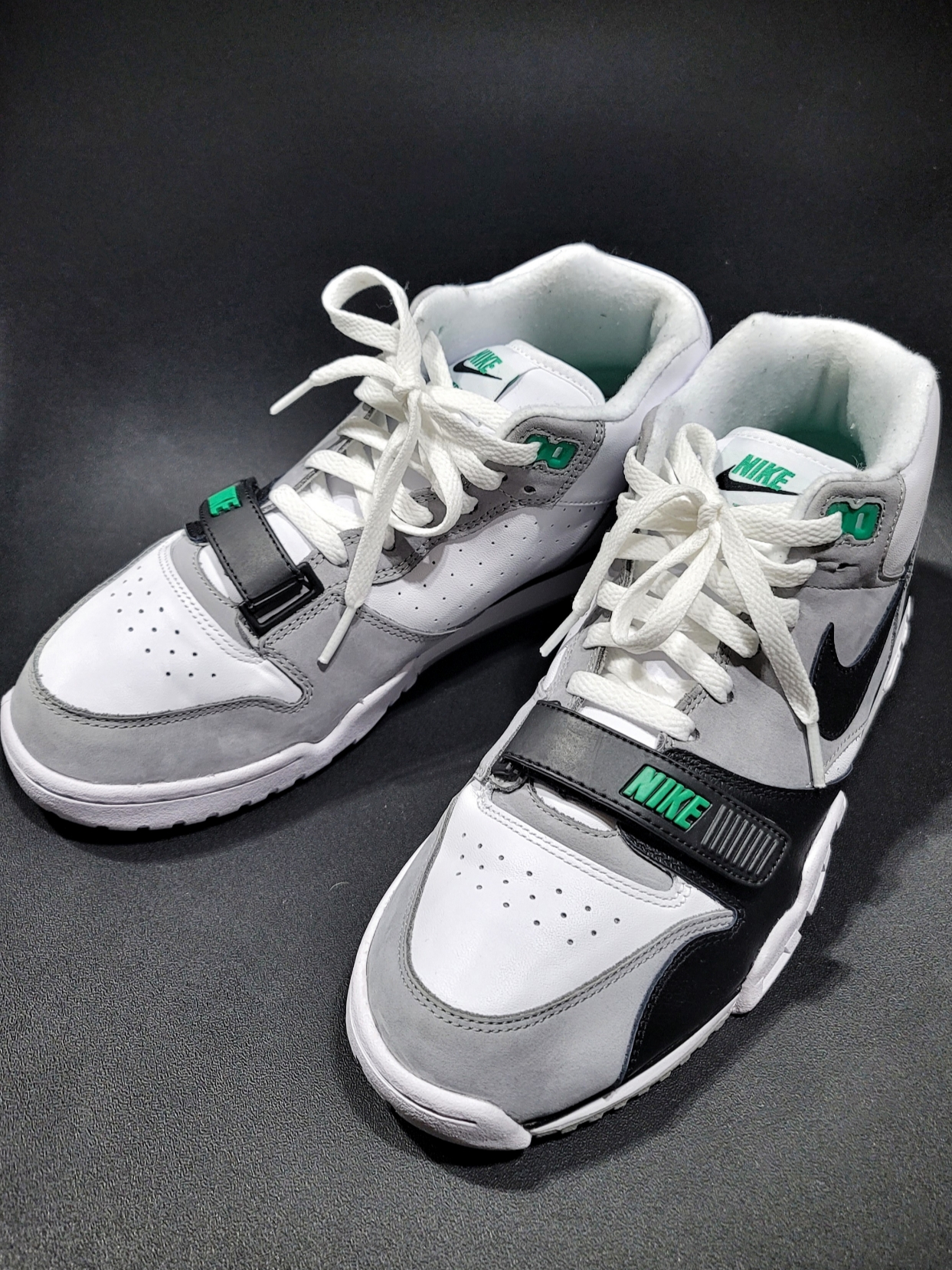 Nike NSW Swoosh Therma-Fit Bomber Black - Asia, Nike Air Trainer 1 Chlorophyll 착용 스타일 - 2
