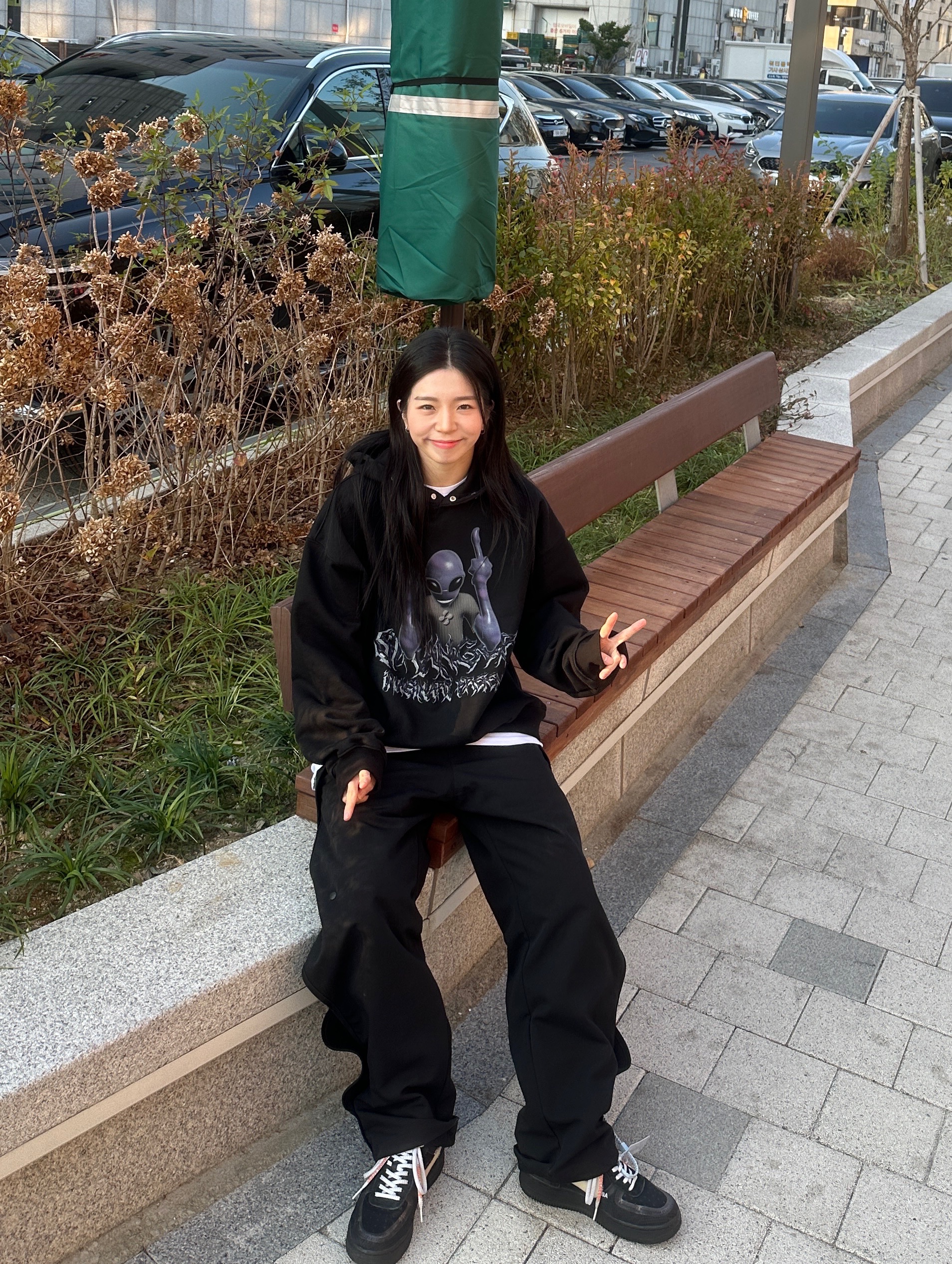 Sansan Gear Wave Pants Black - 22FW, Nike x Off-White Air Force 1 Low Black White 착용 스타일 - 4