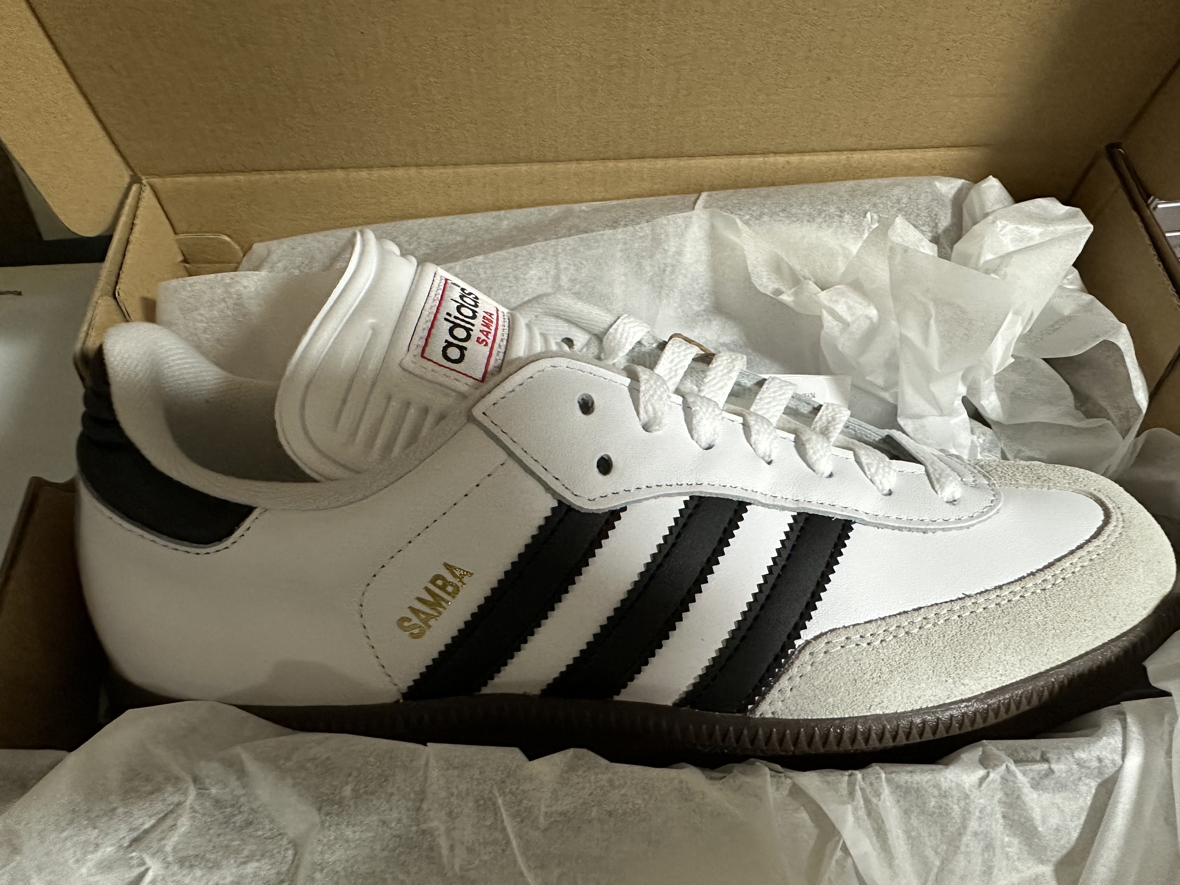Adidas Samba Classic Cloud White 착용 스타일
