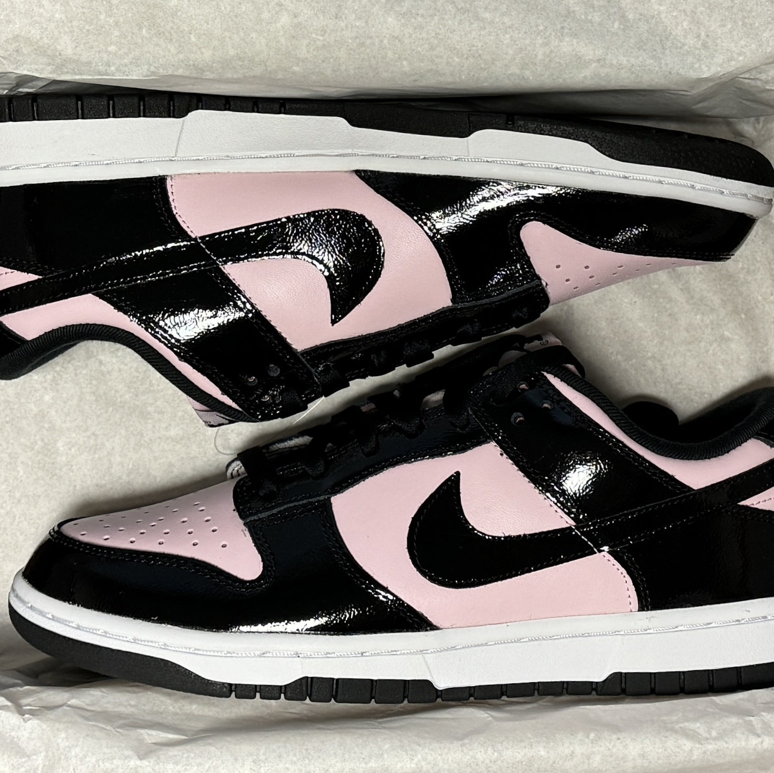 (W) Nike Dunk Low Essential Pink Foam Black 착용 스타일
