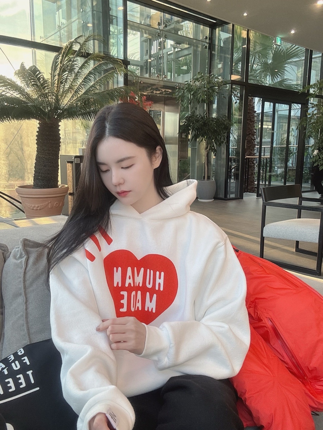 Human Made Sweat Hoodie #1 White, Arc'teryx Alpha Parka Dynasty 착용 스타일 - 3
