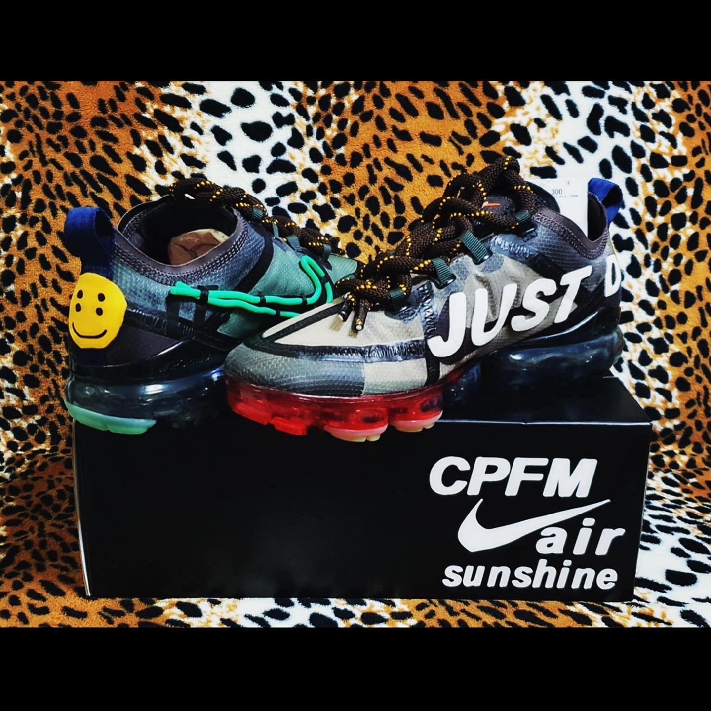 Nike x Cactus Plant Flea Market Air Flea 2 Faded Spruce, (W) Nike x Cactus Plant Flea Market Air VaporMax 2019 착용 스타일 - 5
