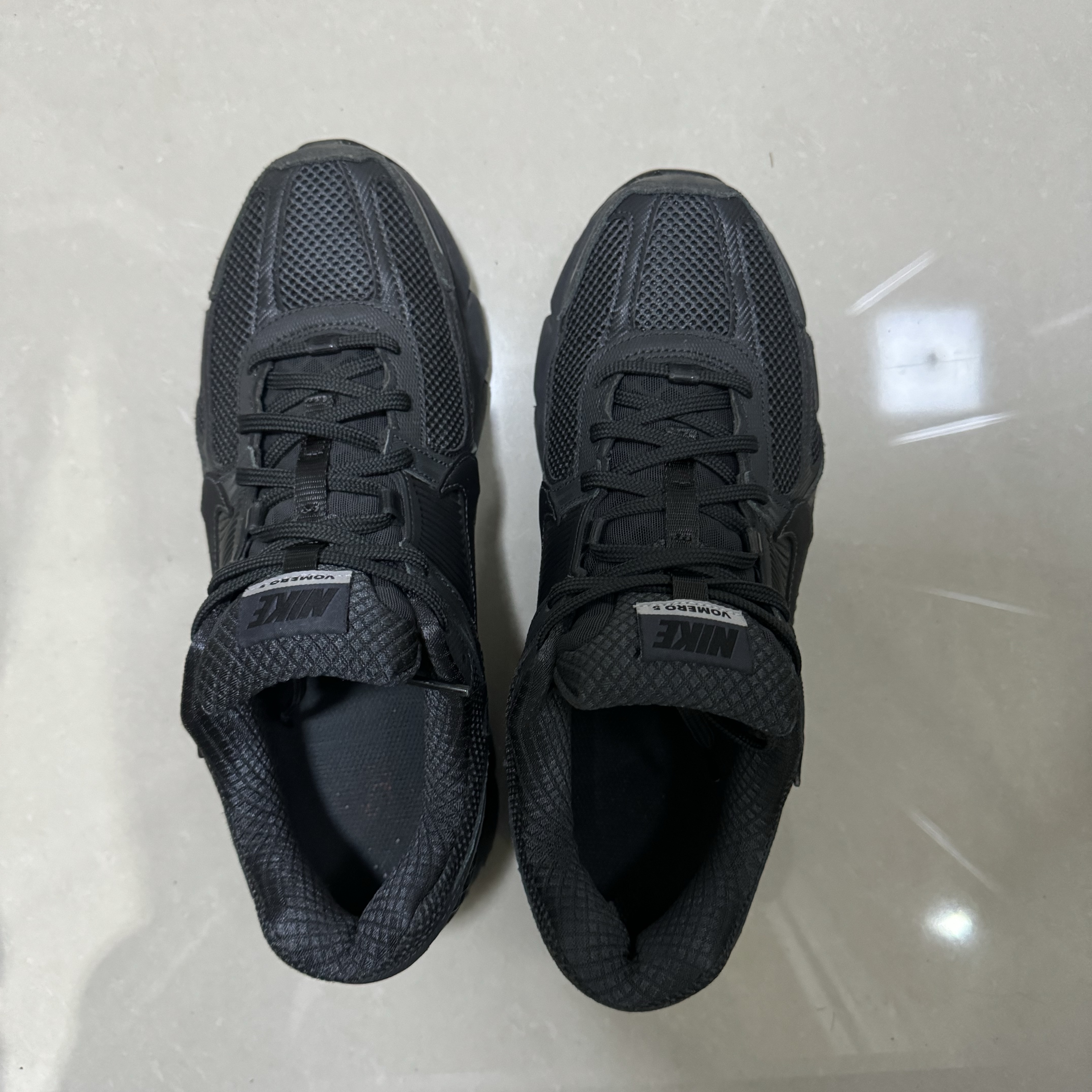 Nike Zoom Vomero 5 SP Anthracite 2023 착용 스타일