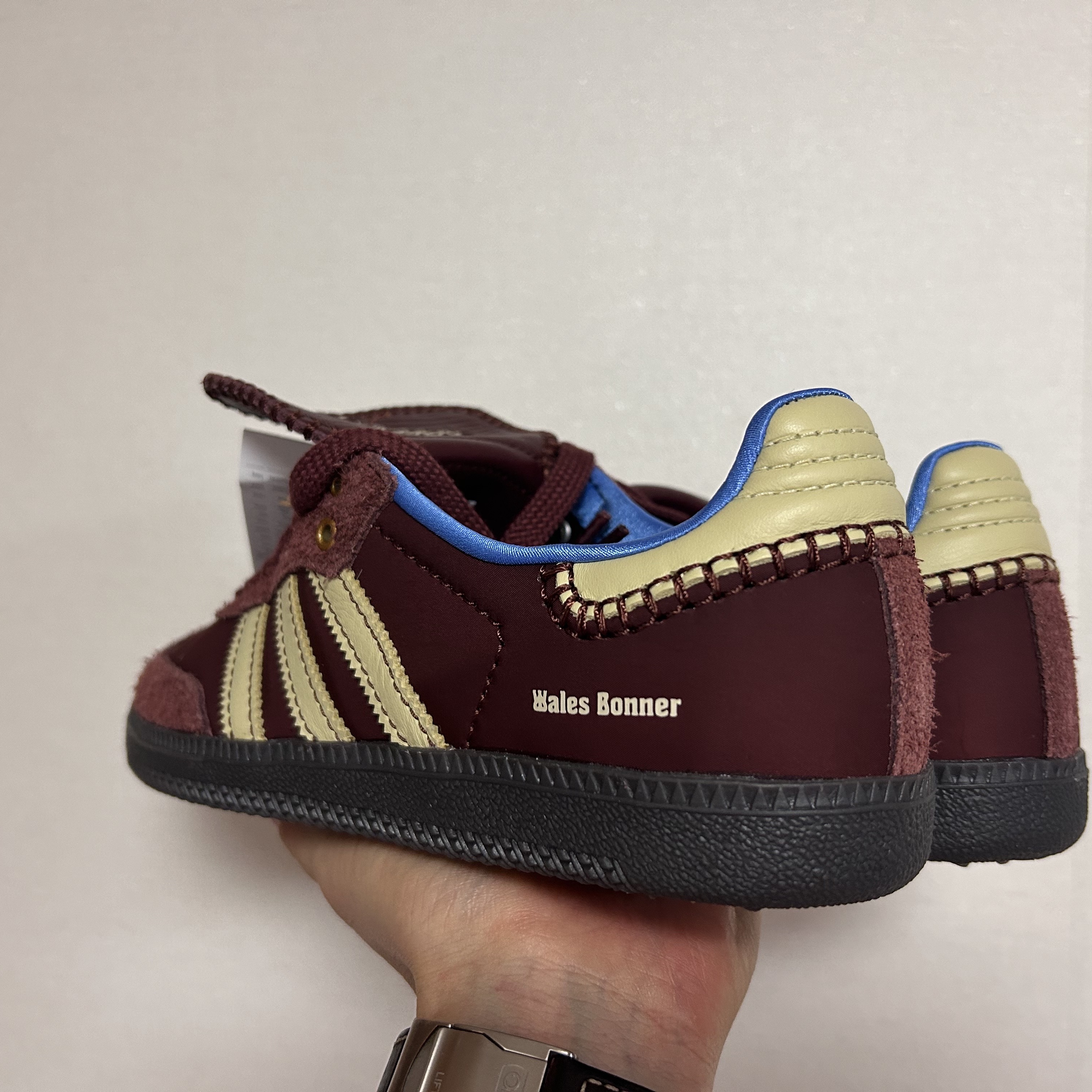 Adidas x Wales Bonner Nylon Samba Fox Brown Sandy Beige 착용 스타일 - 3