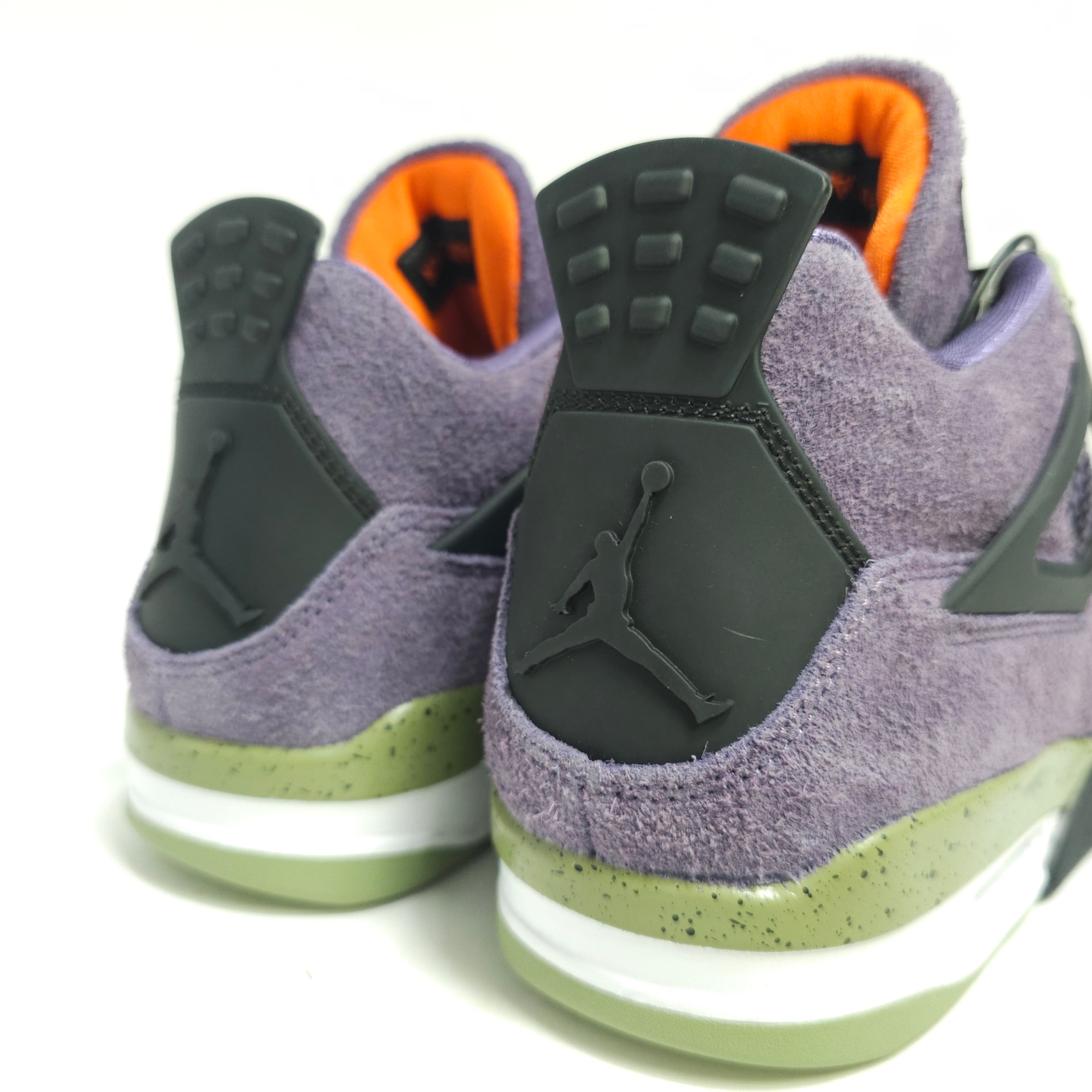 (W) Jordan 4 Retro Canyon Purple 착용 스타일 - 3