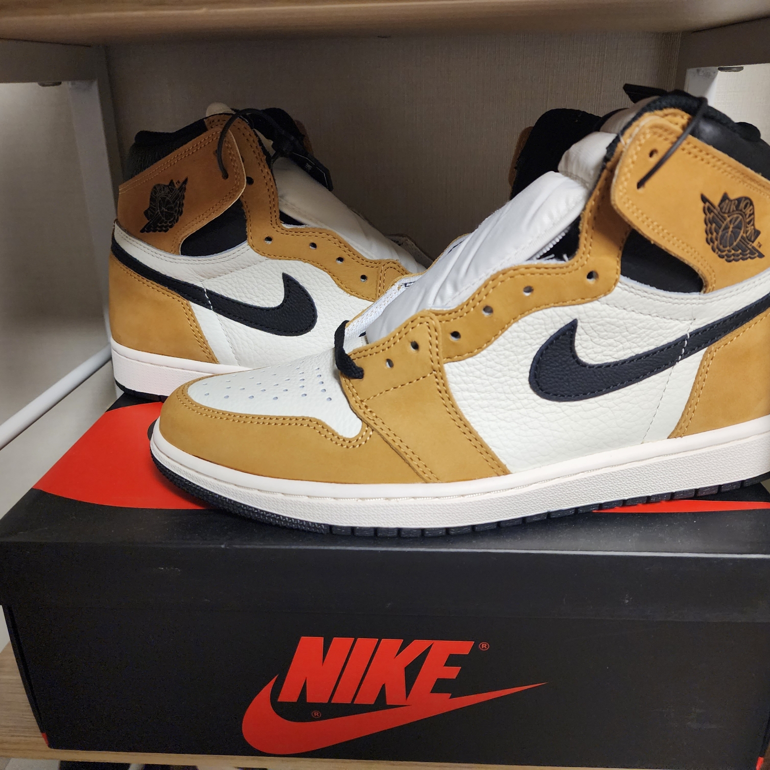 Jordan 1 Retro High Rookie of the Year 착용 스타일