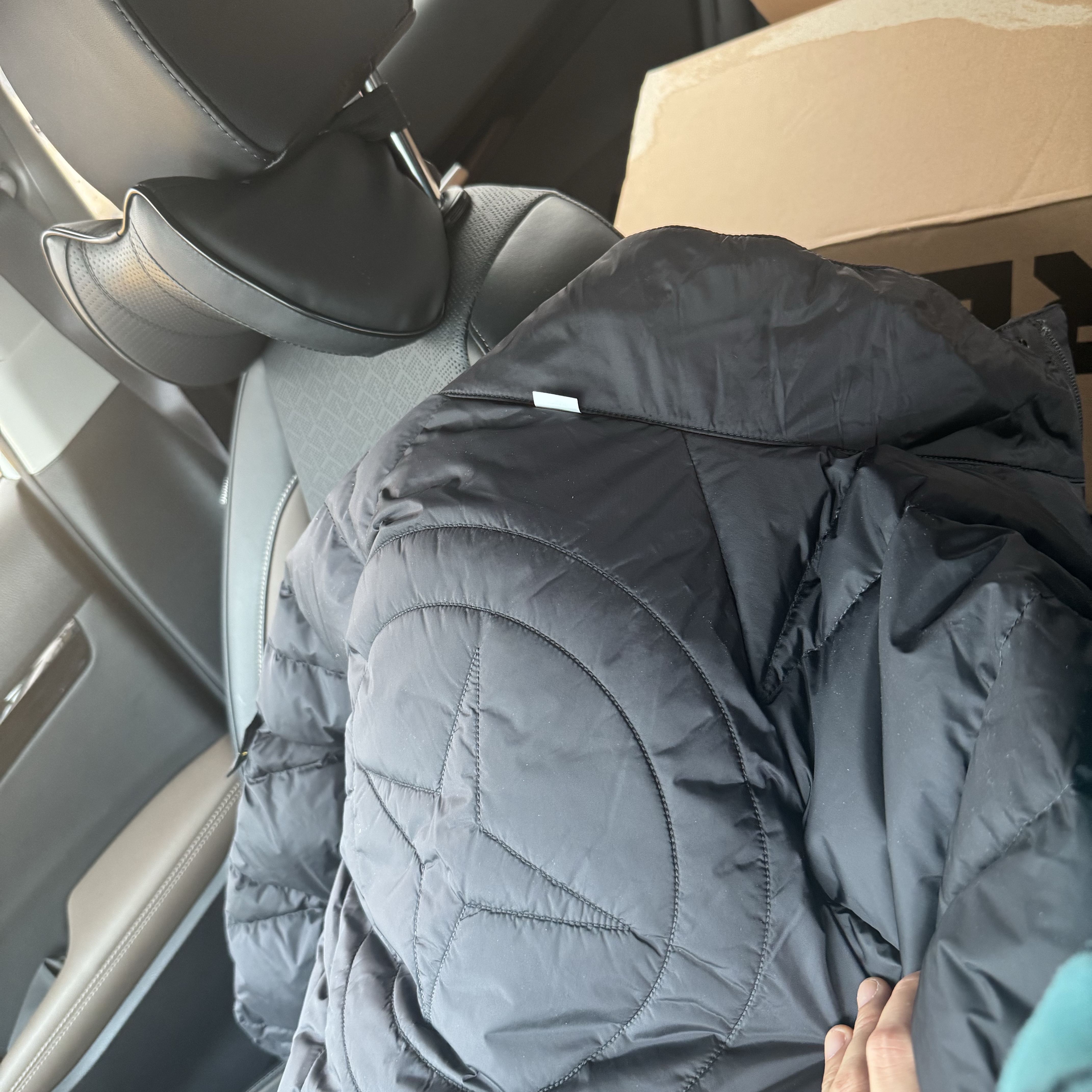 Supreme x Stone Island Reversible Down Puffer Jacket Black - 23FW 착용 스타일
