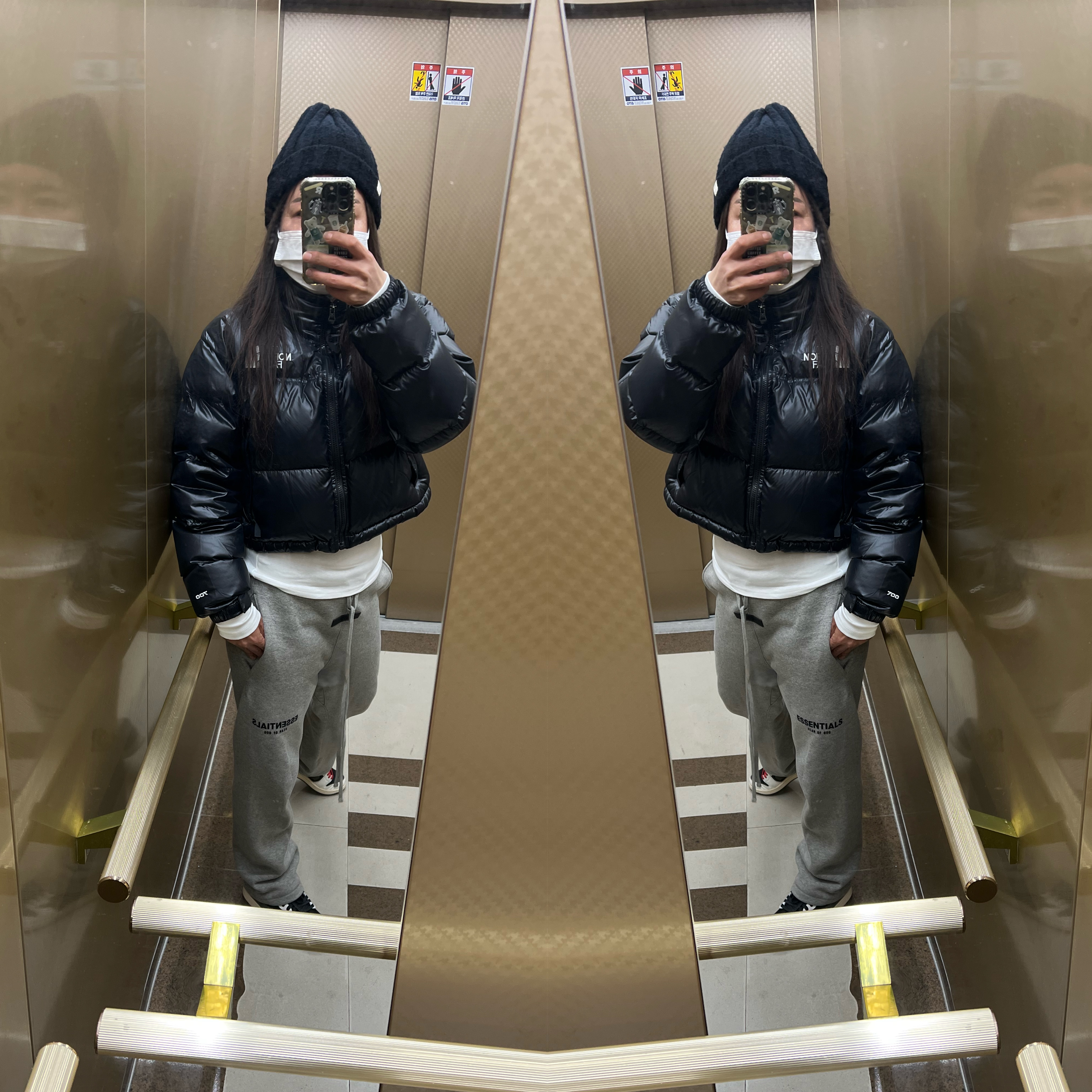 Essentials The Core Collection Relaxed Sweatpants Dark Oatmeal, (W) Jordan 1 x Travis Scott Retro Low OG SP Medium Olive 착용 스타일 - 2
