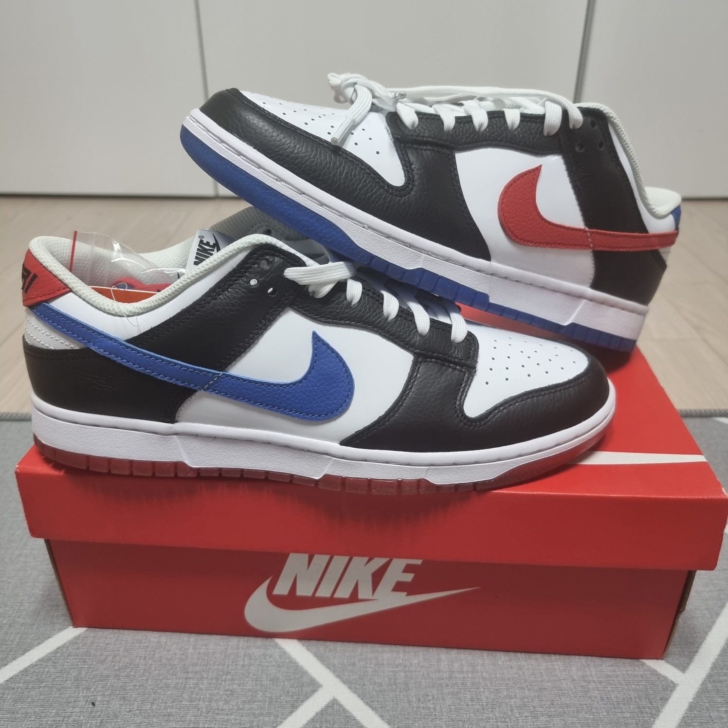 Nike Dunk Low SE Seoul 착용 스타일