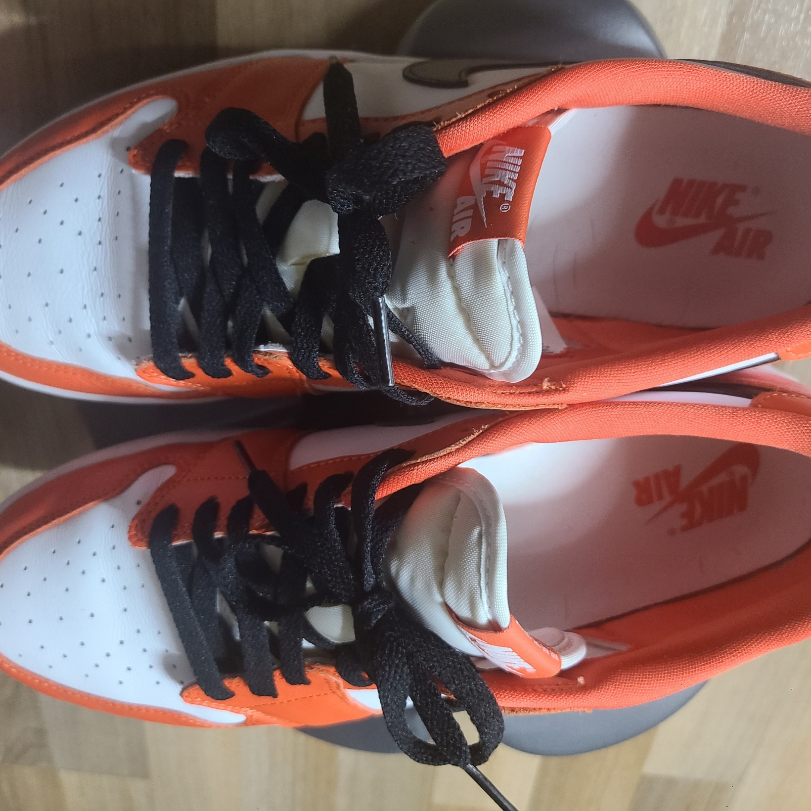 Jordan 1 Low OG Starfish 착용 스타일