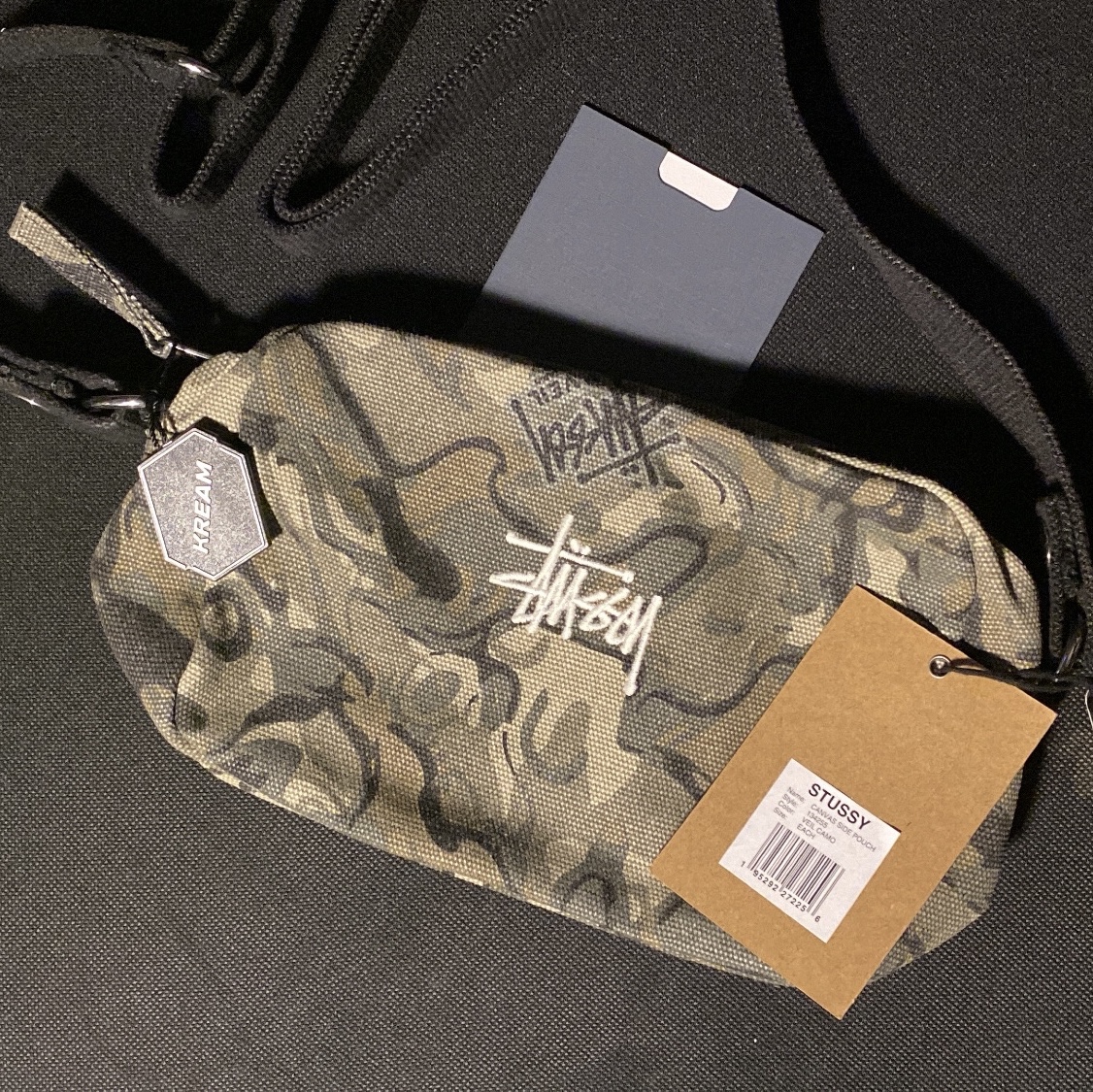 Stussy Canvas Side Pouch Veil Camo 착용 스타일