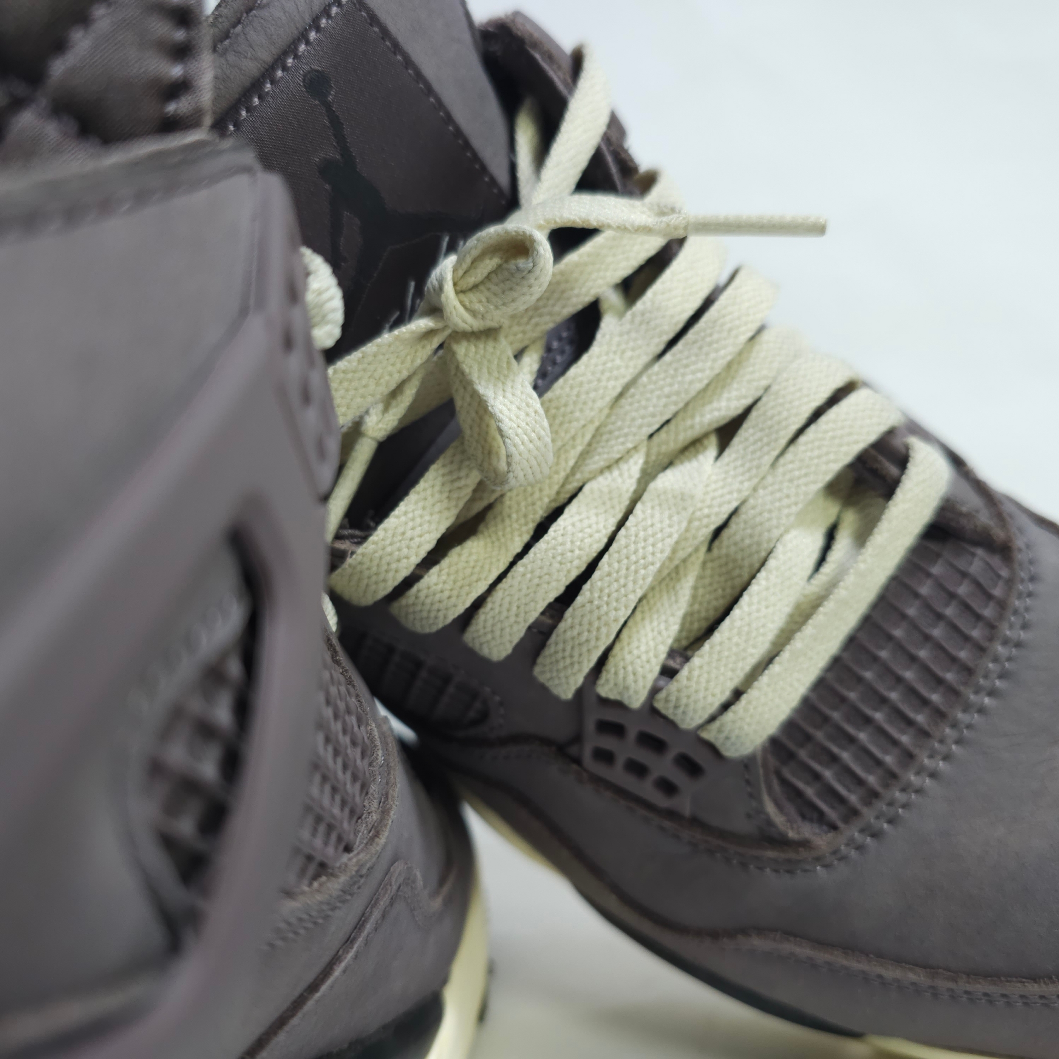 Jordan 4 x A Ma Maniere Retro Violet Ore 착용 스타일 - 1