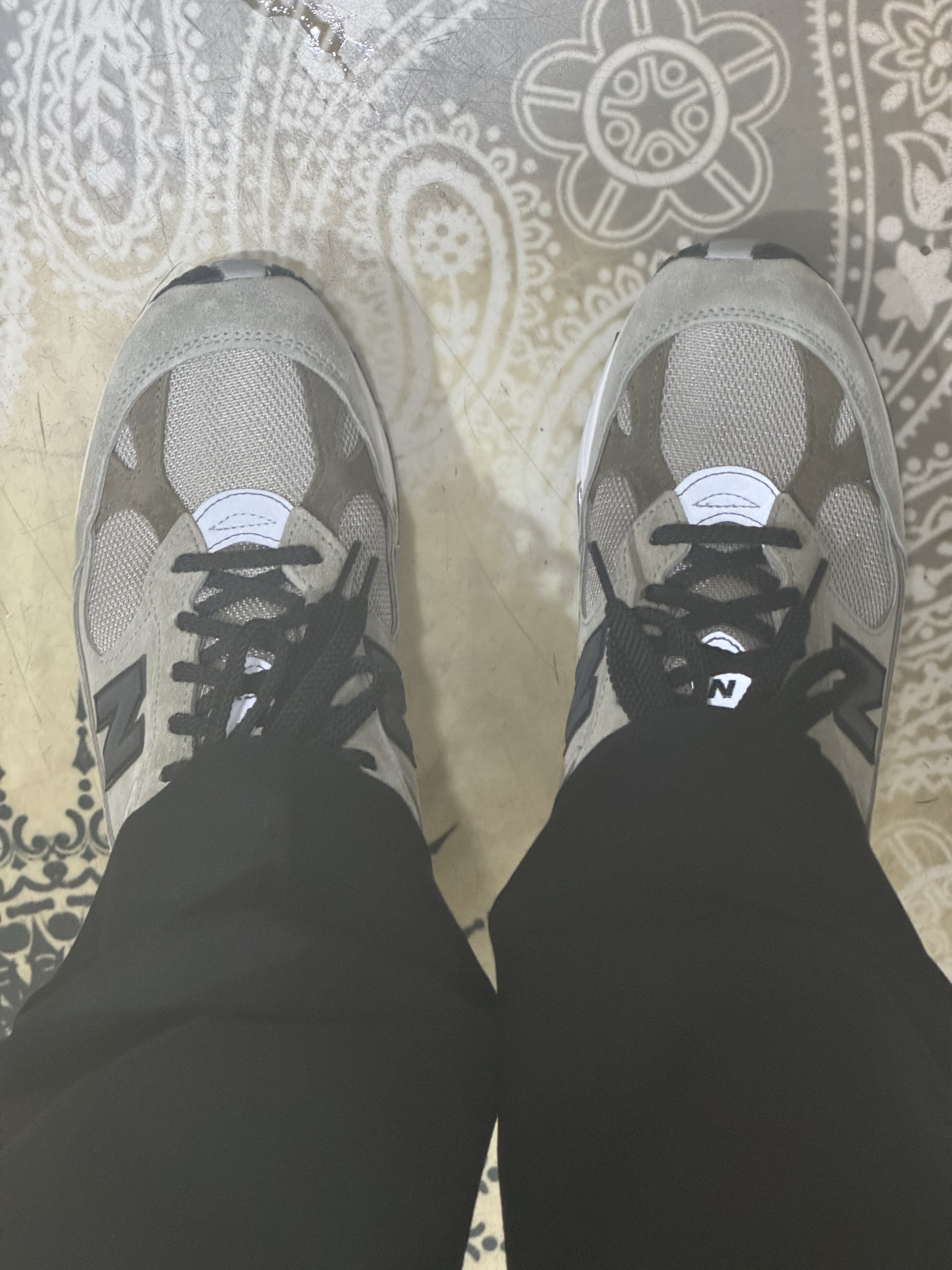 New Balance x JJJJound 991 Made in UK Grey 착용 스타일 - 1
