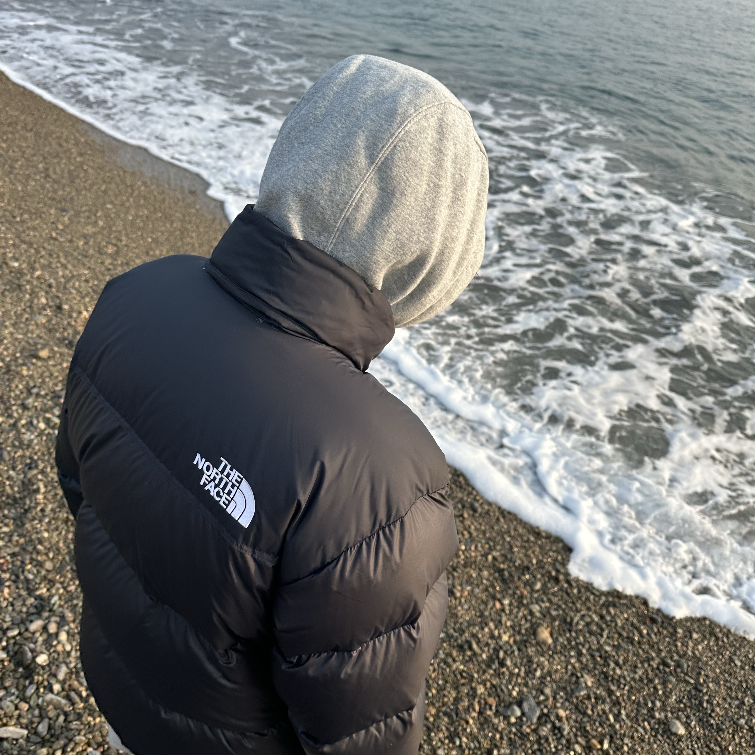 The North Face 1996 Eco Nuptse Jacket Black 착용 스타일 - 2