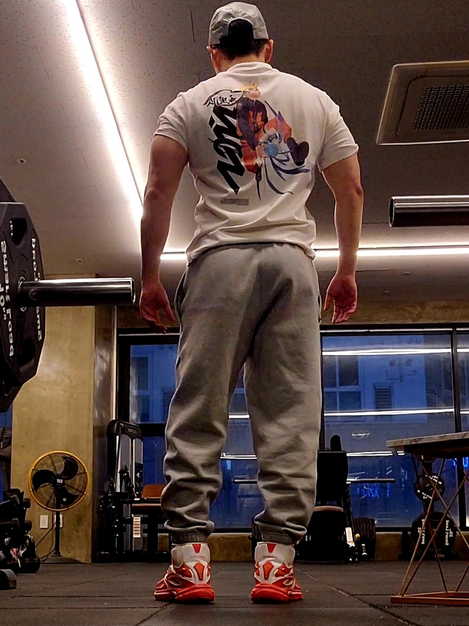 Reebok x Kanghyuk Premier Road Modern Mid White Red, Jordan x Zion Naruto T-Shirt White - Asia 착용 스타일 - 2
