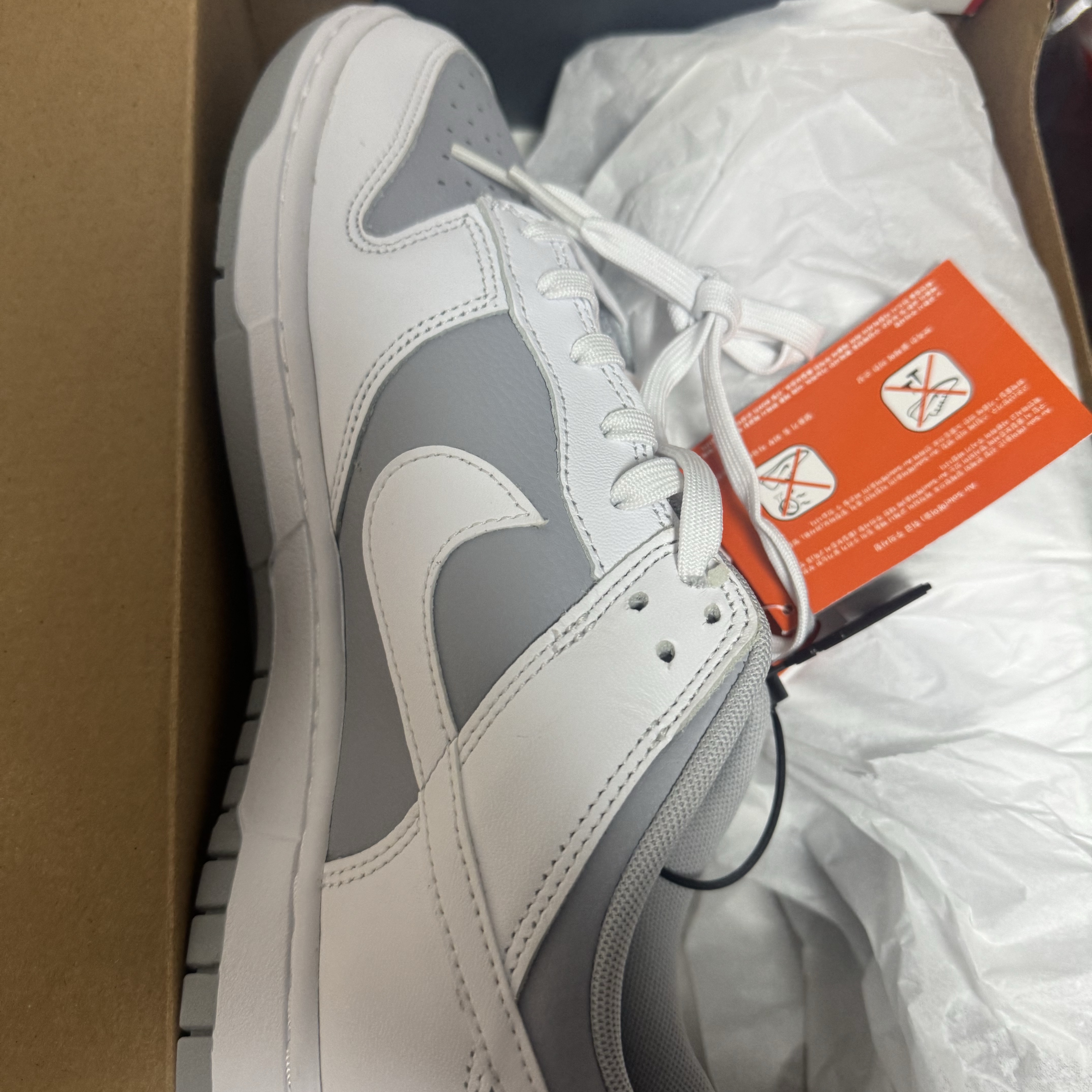 Nike Dunk Low Retro White Neutral Grey 착용 스타일