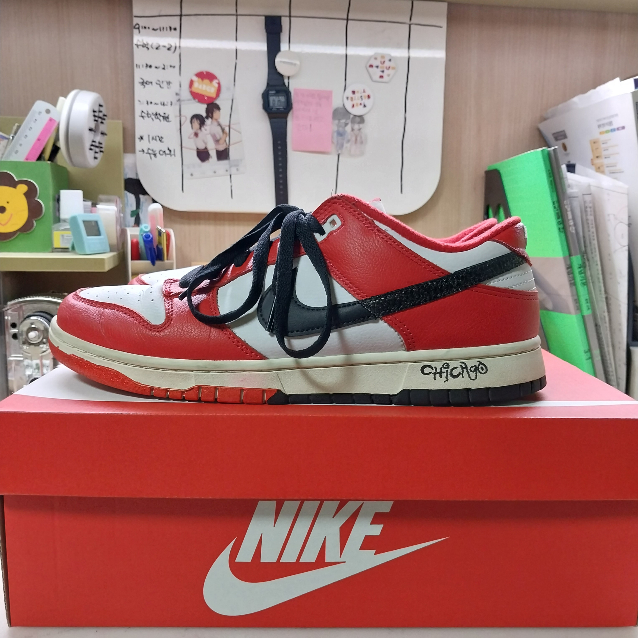Nike Dunk Low Retro PRM University Red Black 착용 스타일 - 3