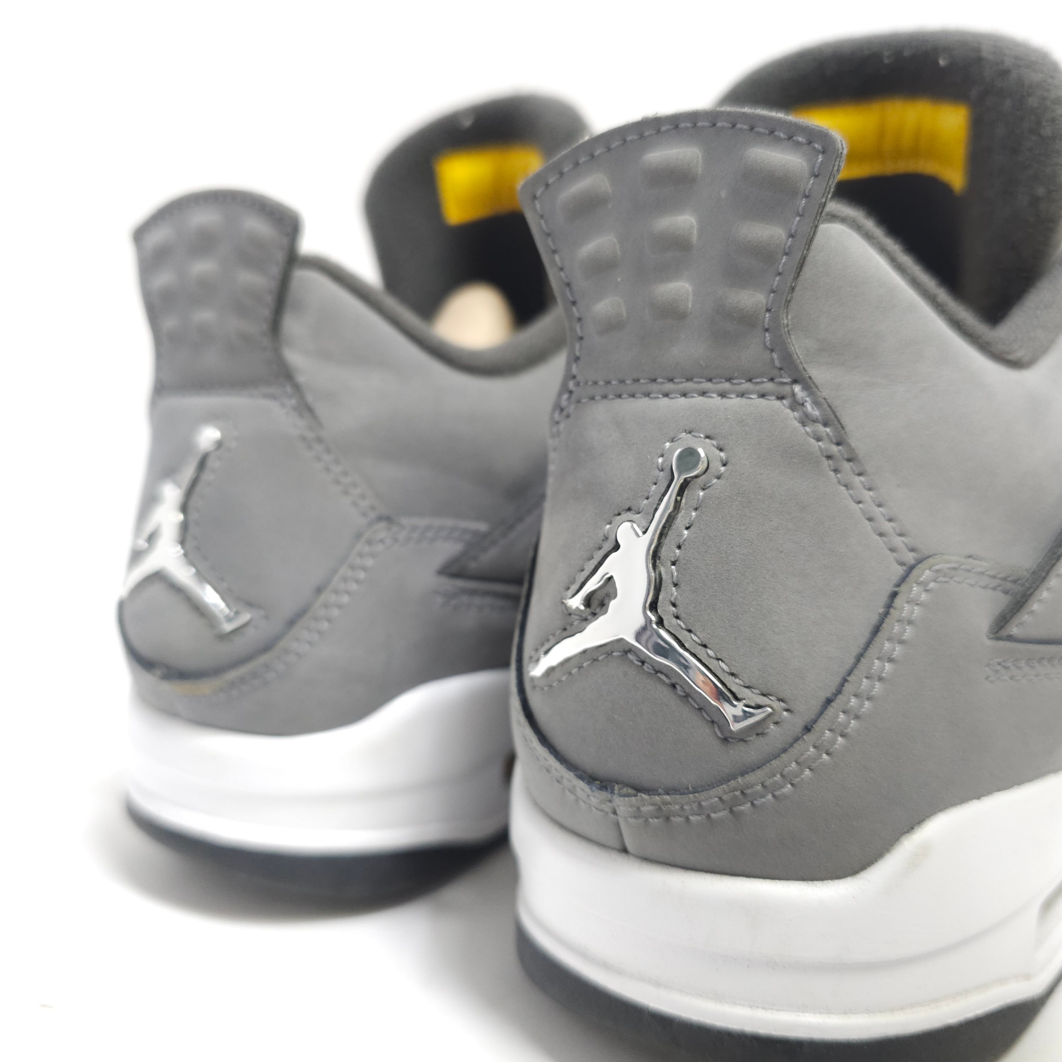 Jordan 4 Retro Cool Grey 2019 착용 스타일 - 3