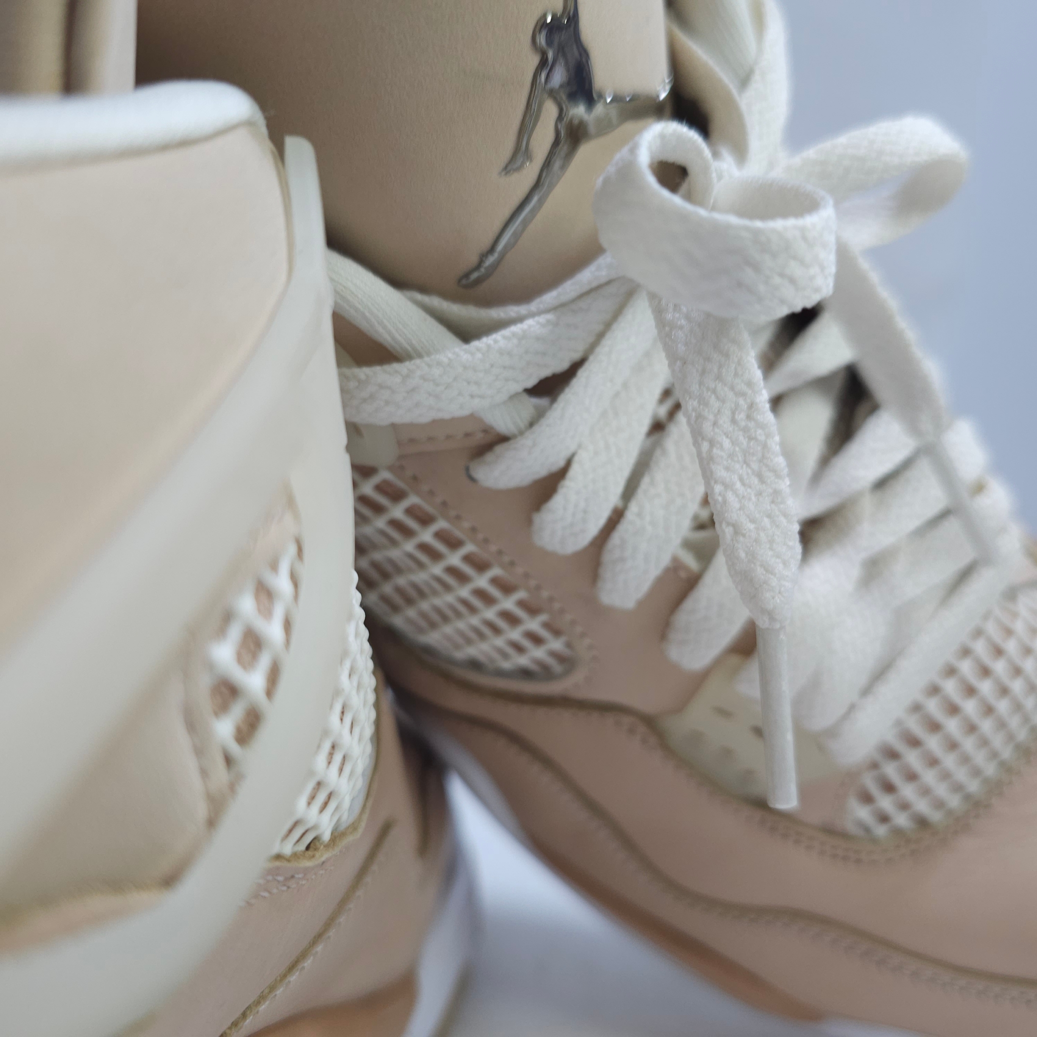 (W) Jordan 4 Retro Shimmer 착용 스타일 - 1
