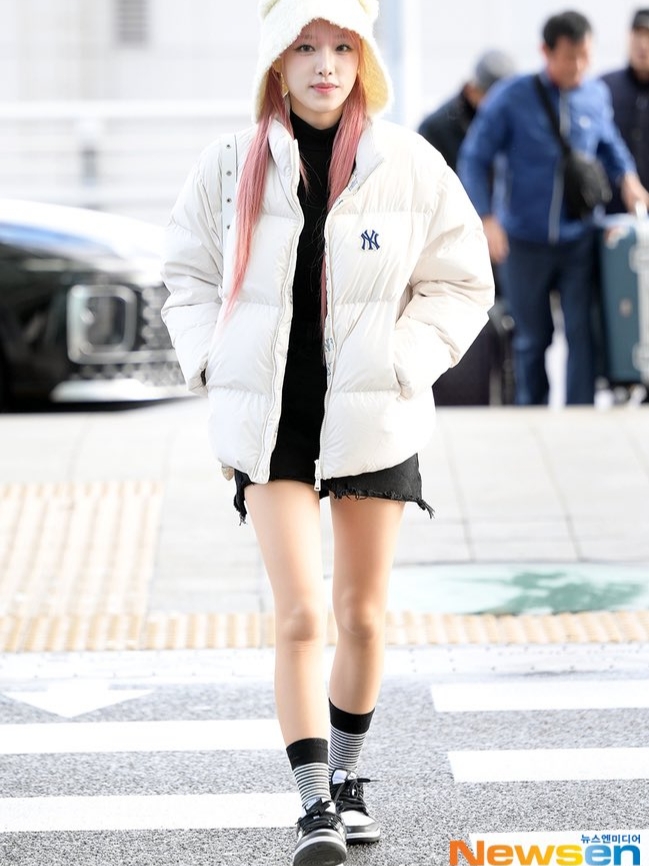(W) Jordan 1 Low Black and White 착용 스타일
