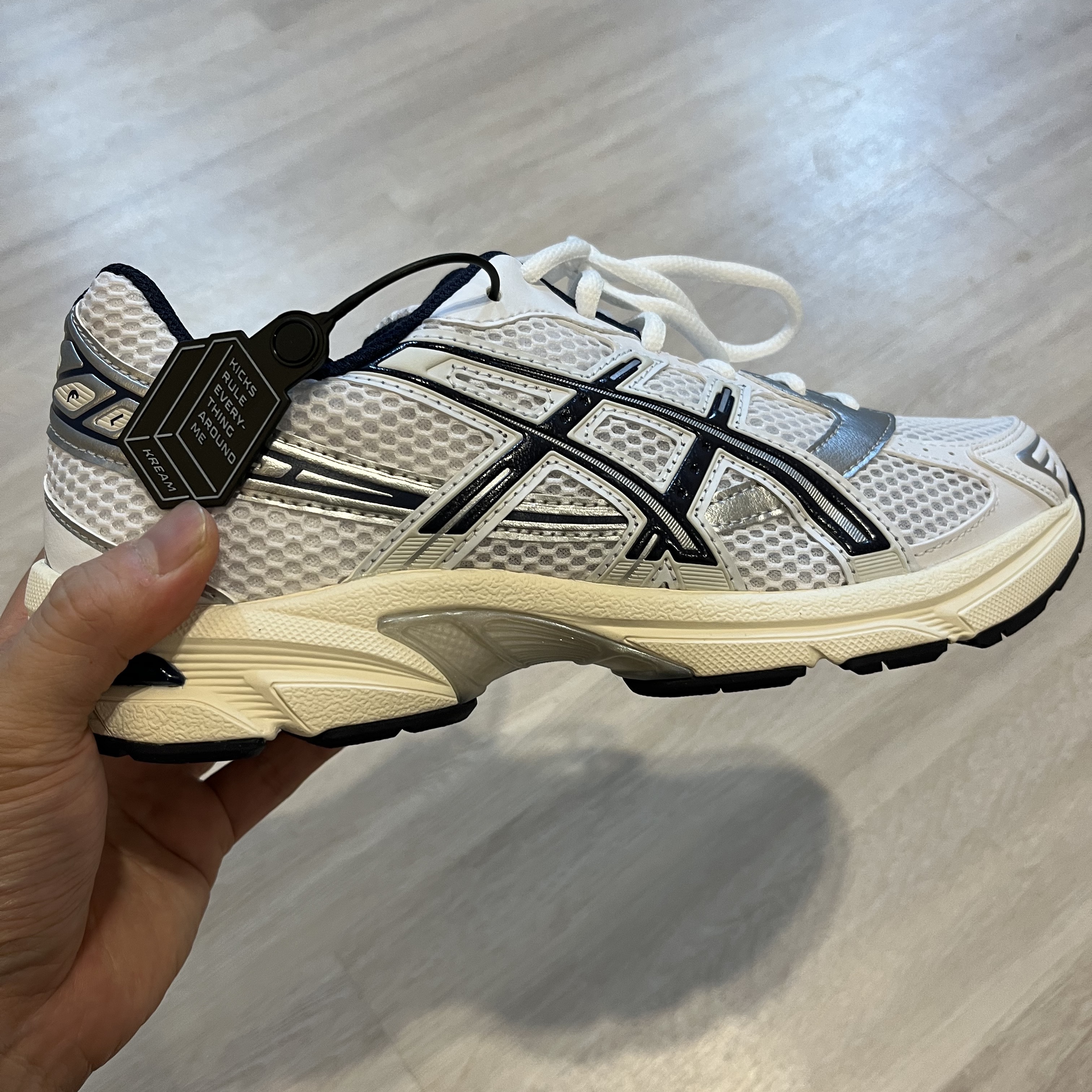 Asics Gel-1130 White Clay Grey, (W) Asics Gel-1130 White Midnight 착용 스타일 - 2