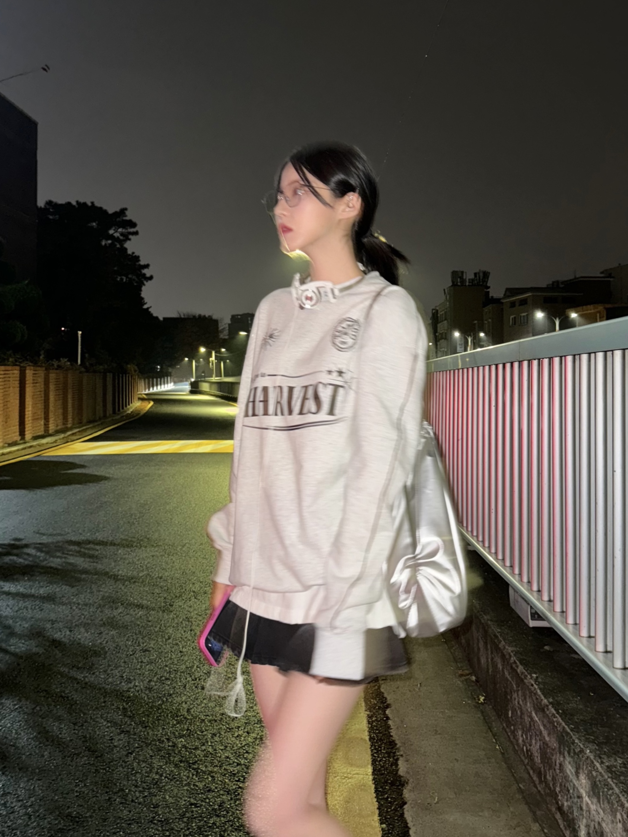 (W) Adidas Gazelle Bold Blue Pink, Supreme x Koss Portapro Headphones White - 23FW 착용 스타일 - 2