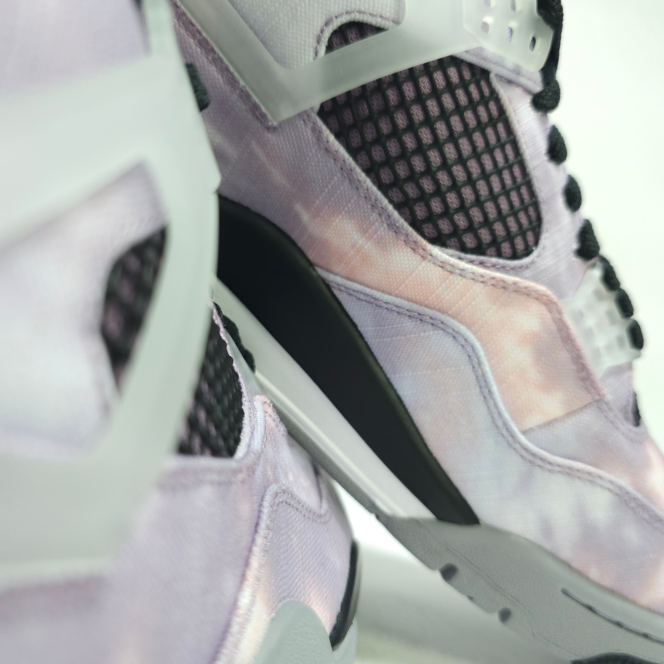 Jordan 4 Retro SE Amethyst Wave 착용 스타일 - 2
