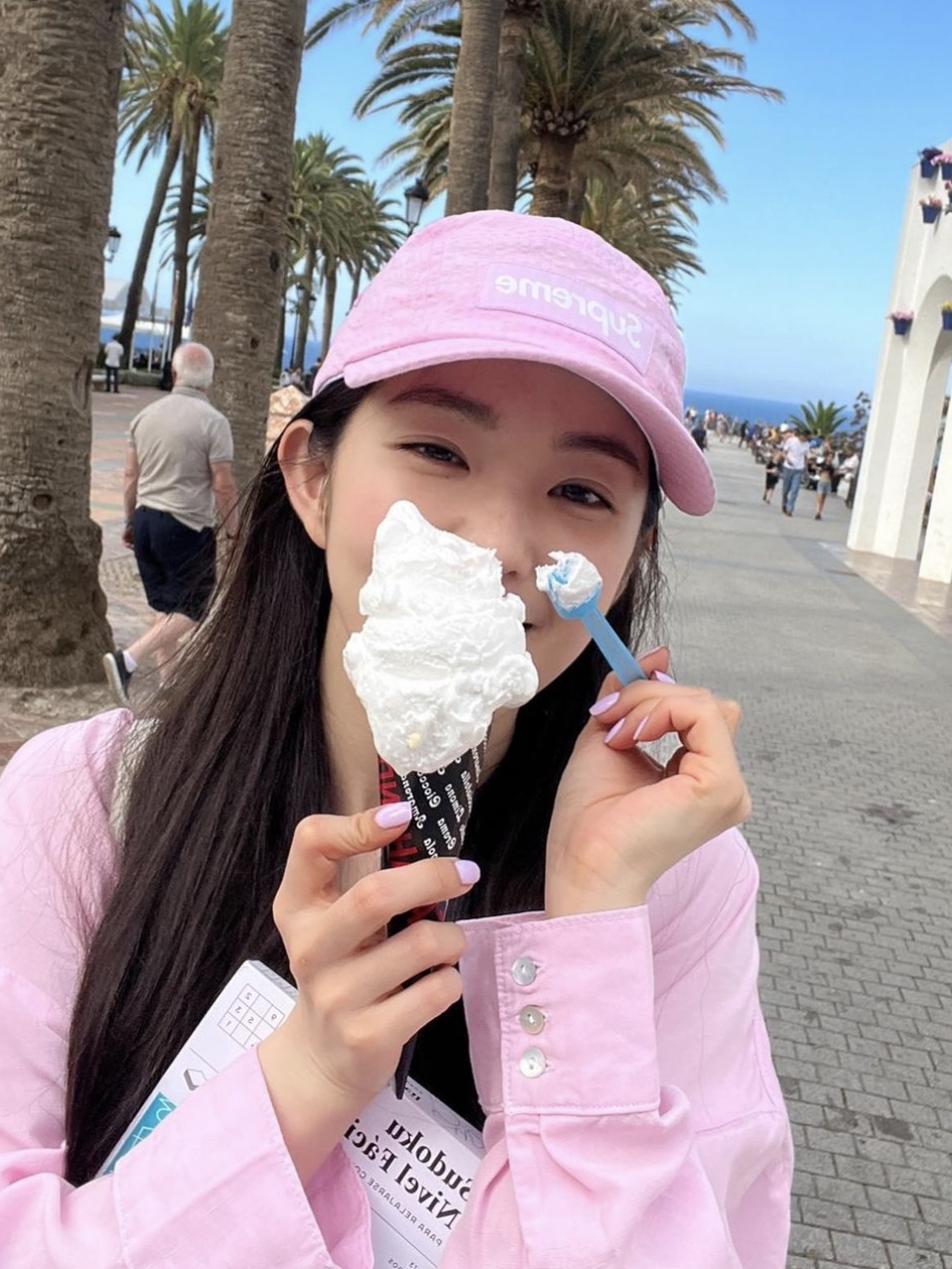 Supreme Washed Seersucker Camp Cap Light Pink - 22SS 착용 스타일 - 1
