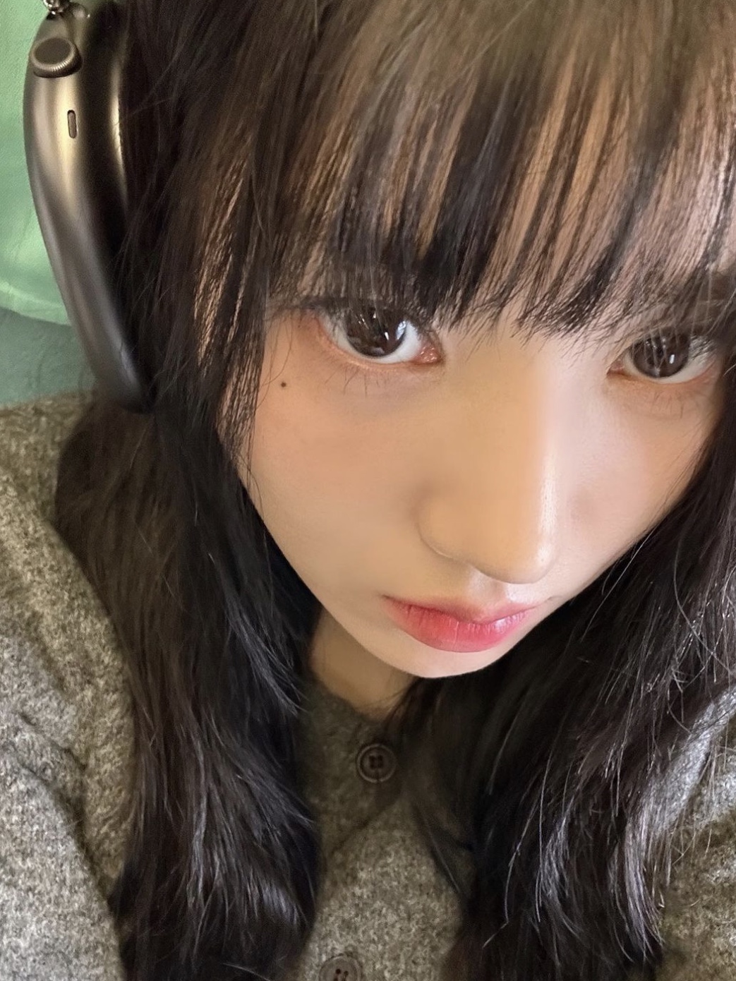 Apple AirPods Max Lightning Space Gray (Korean Ver.) 착용 스타일