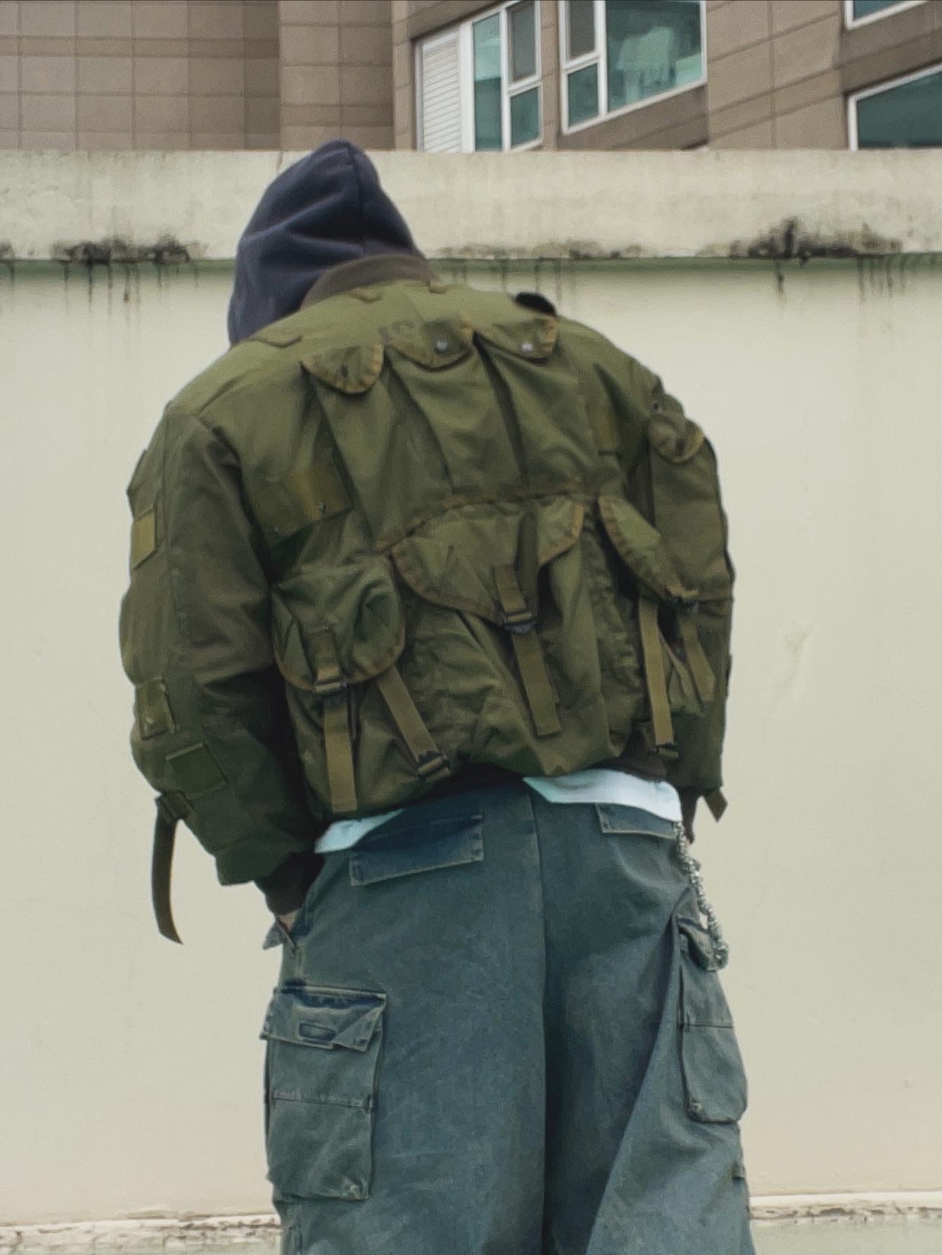 [KREAM 단독] Ourpas 030 Wide Cargo Denim Blue, Civision by CSC Death Core Cap Black 착용 스타일 - 3