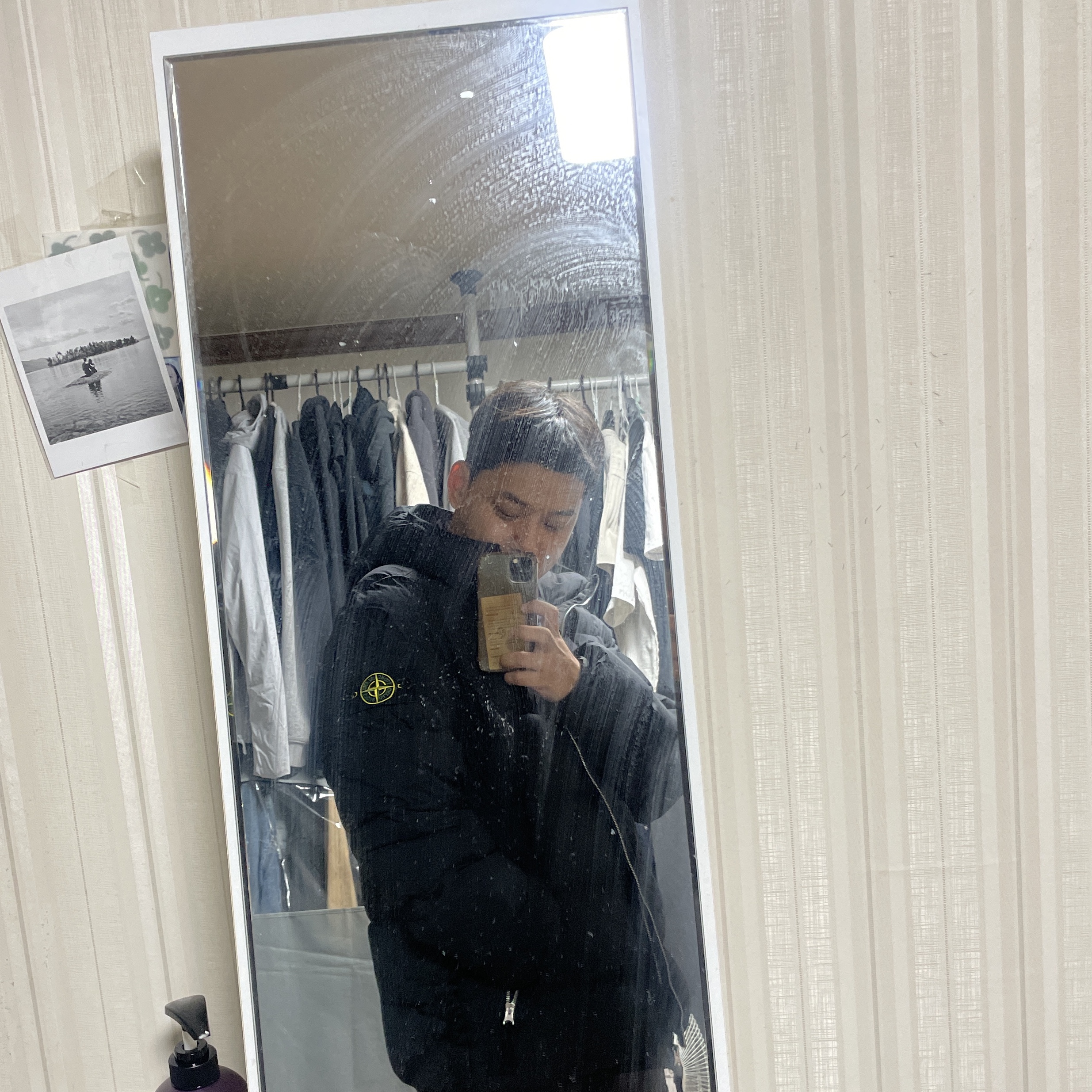 Stone Island 43728 Seamless Tunnel Nylon Down-TC Jacket Black - 23FW 착용 스타일