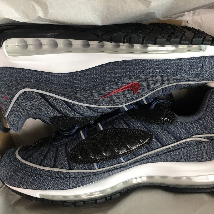 Nike Air Max 98 Thunder Blue 착용 스타일