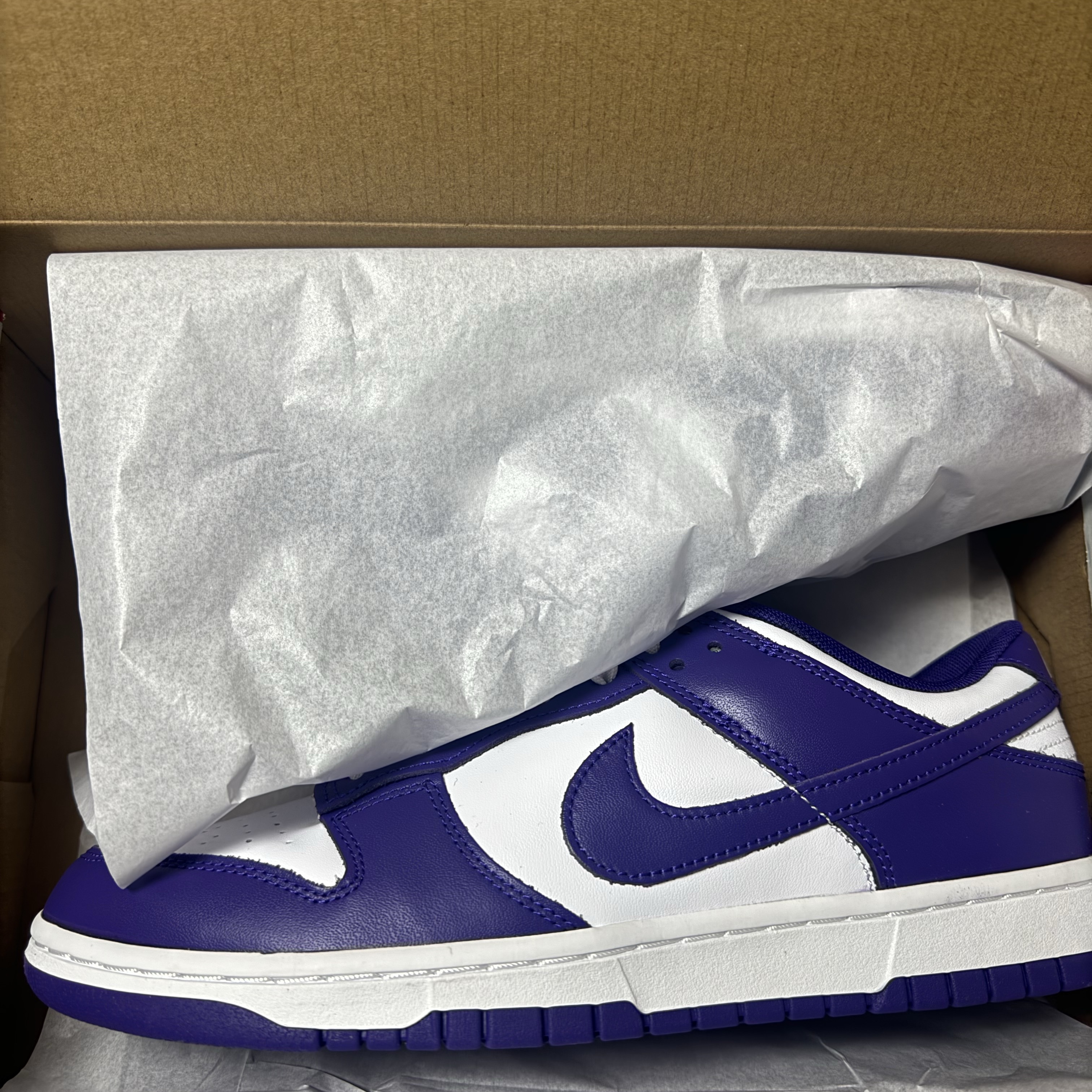 Nike Dunk Low Retro Championship Court Purple 착용 스타일