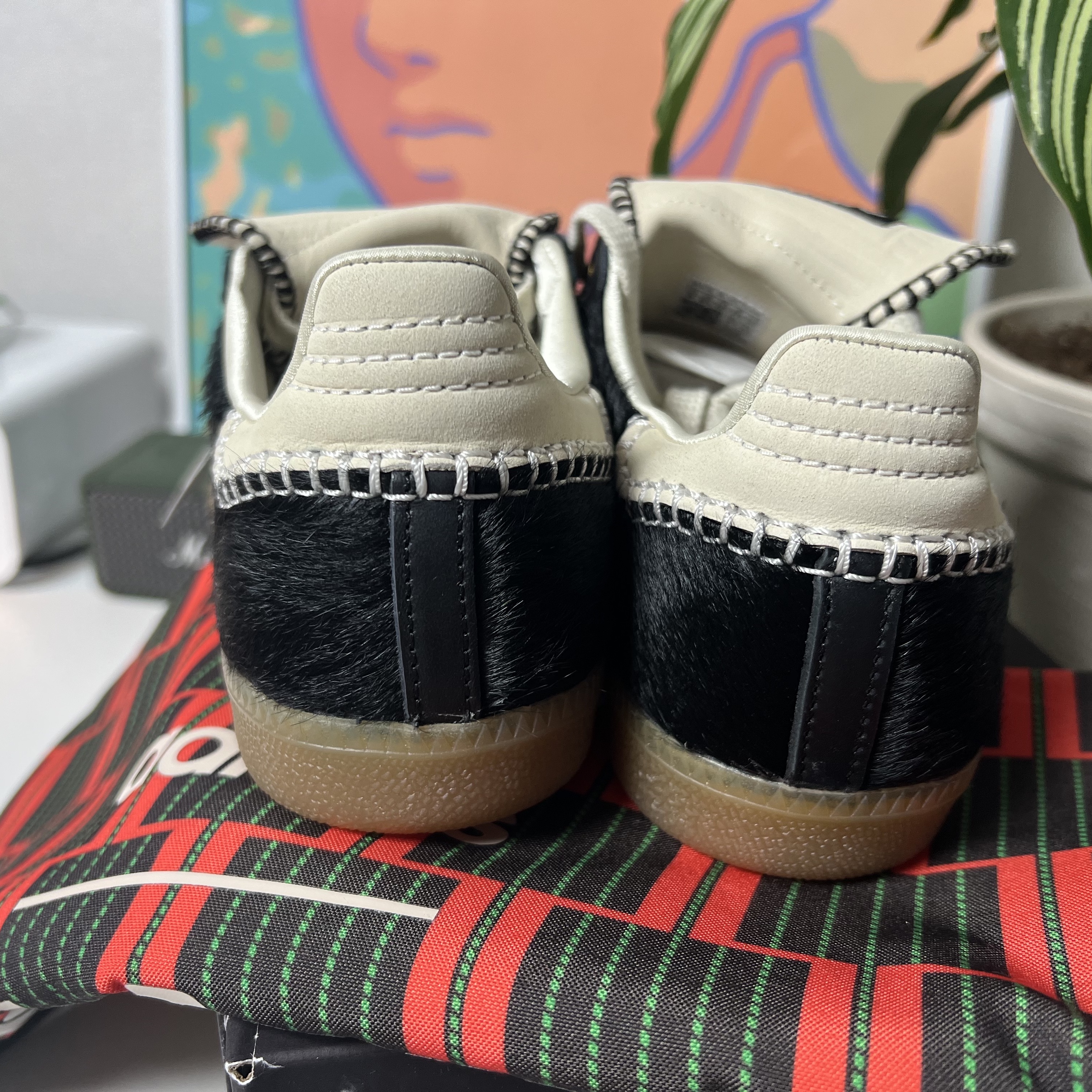 Adidas x Wales Bonner Pony Tonal Samba Core Black Cream White 착용 스타일 - 3